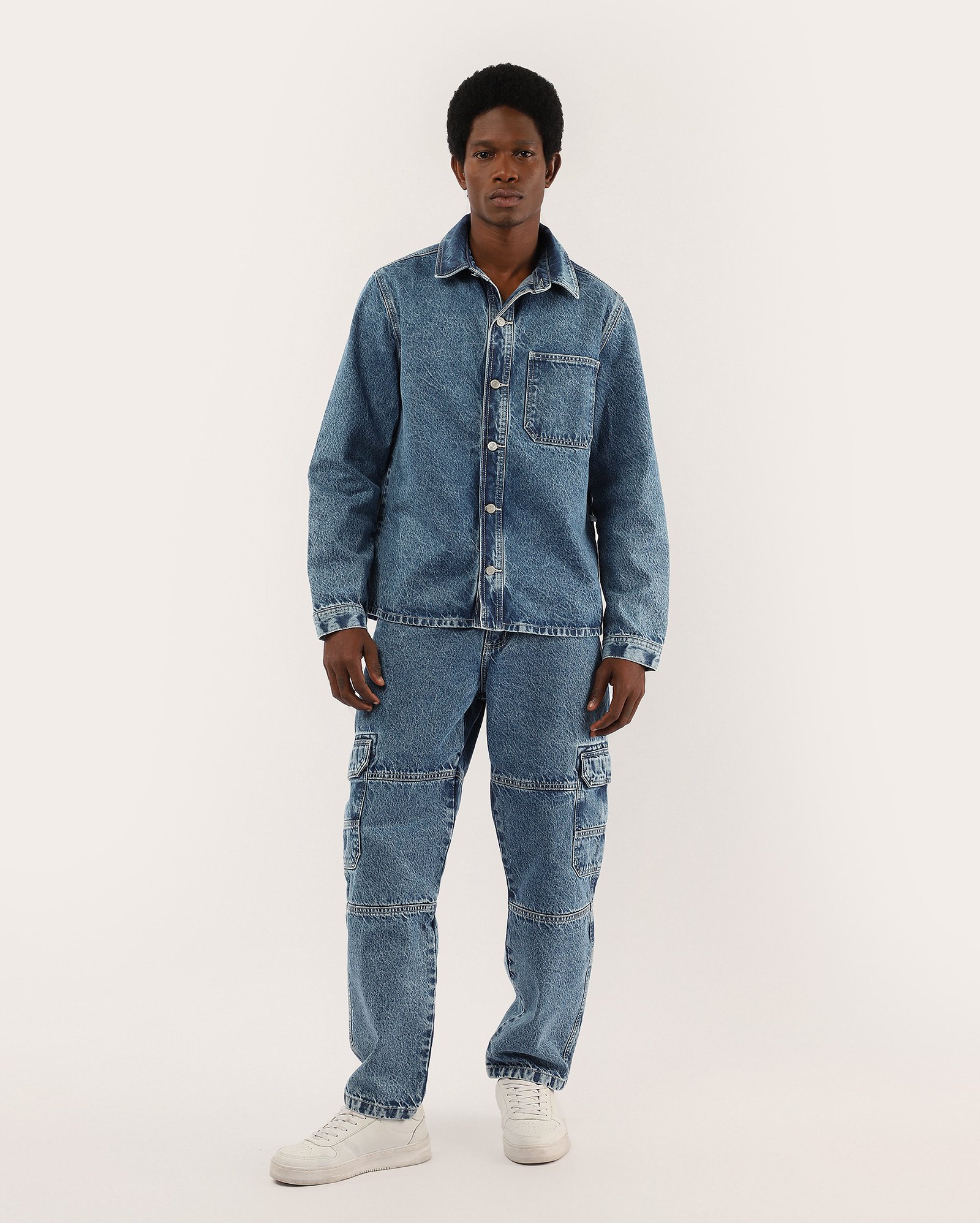 Overshirt jeans masculina estonada denim médio | Pool Loop