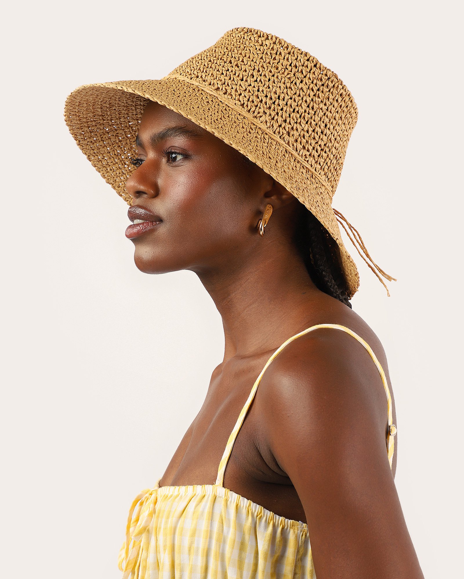 Chapéu feminino de palha bucket com tira - bege