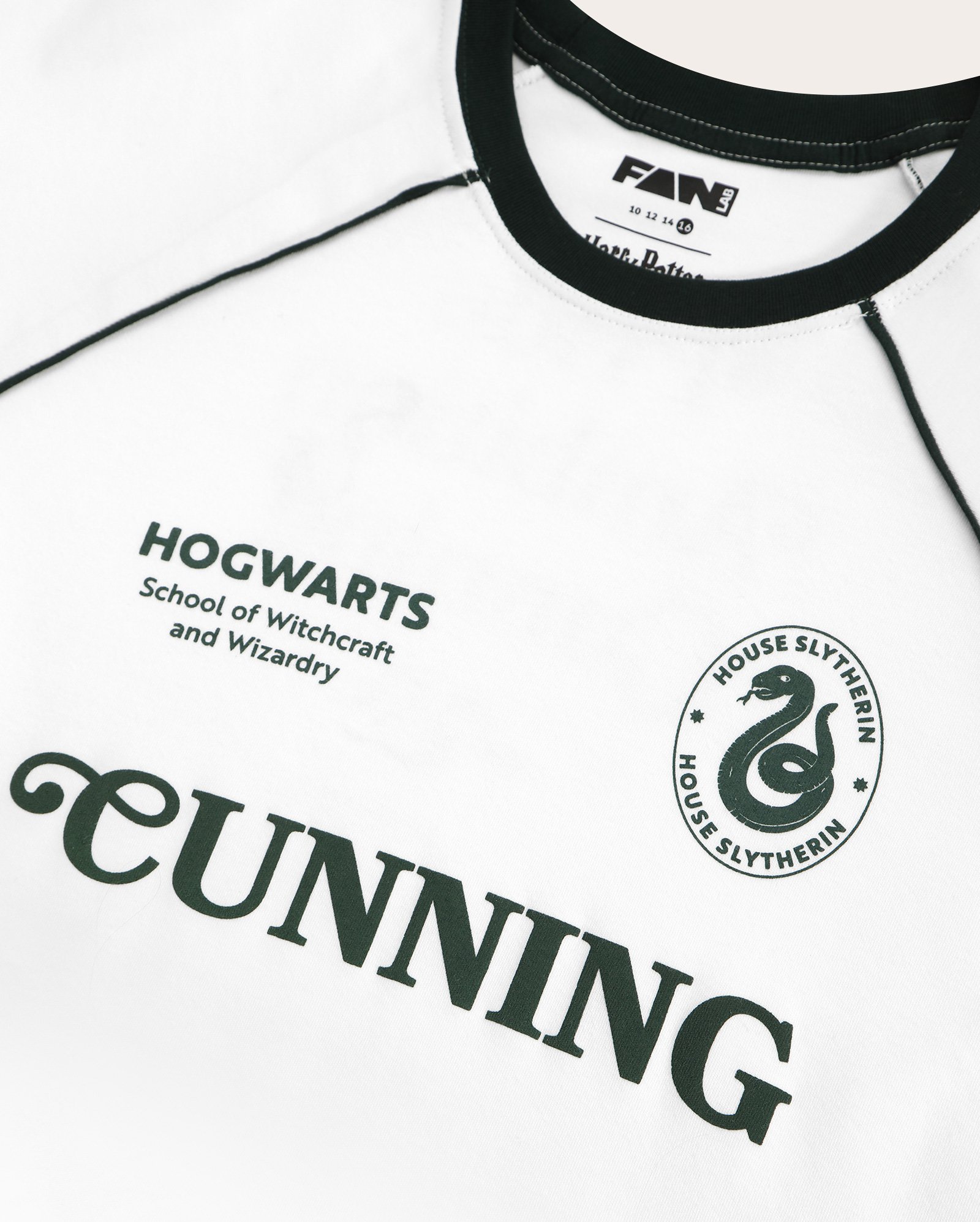Camiseta juvenil Harry Potter Sonserina branca | FANLAB