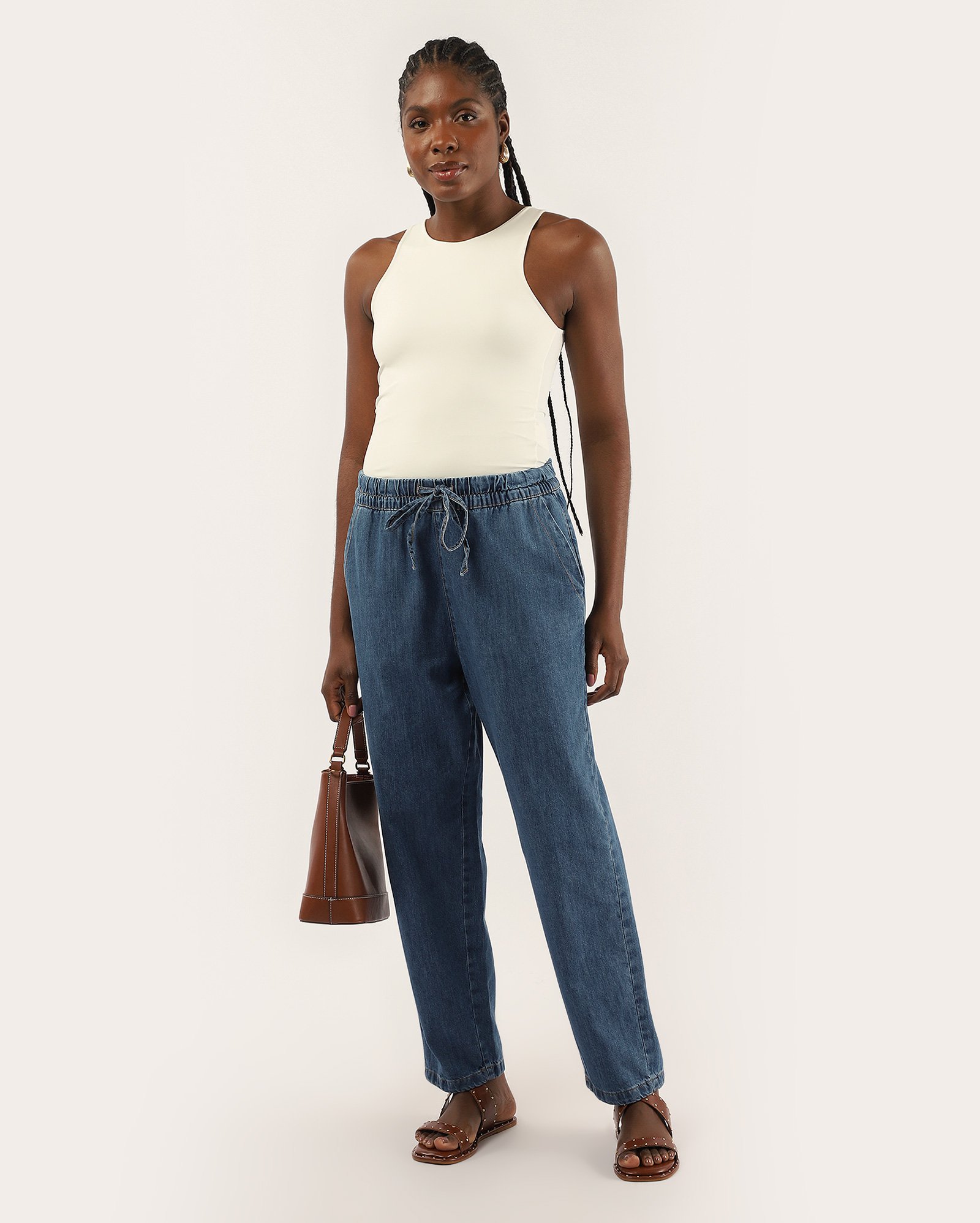 Calça jeans feminina baggy com elástico denim escuro | Pool Jeans