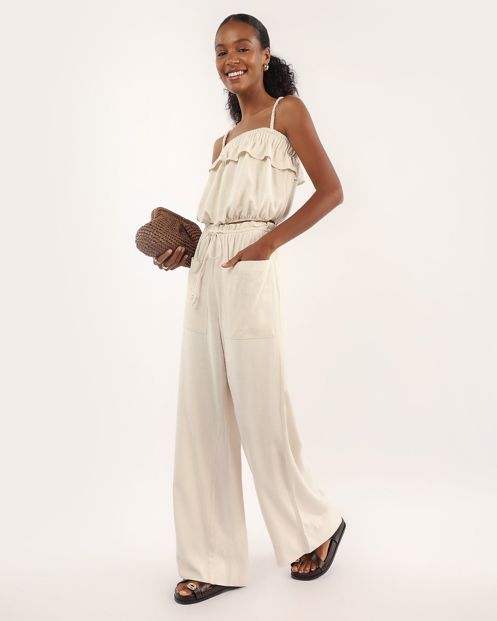 Regata cropped feminina em viscolinho bege | Special Edition