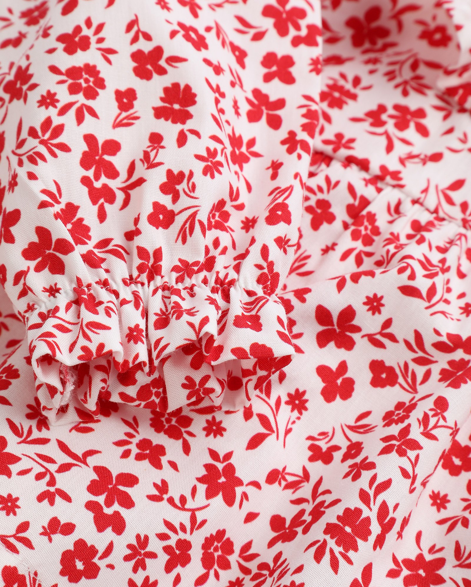 Bata bebê floral com babados - branca