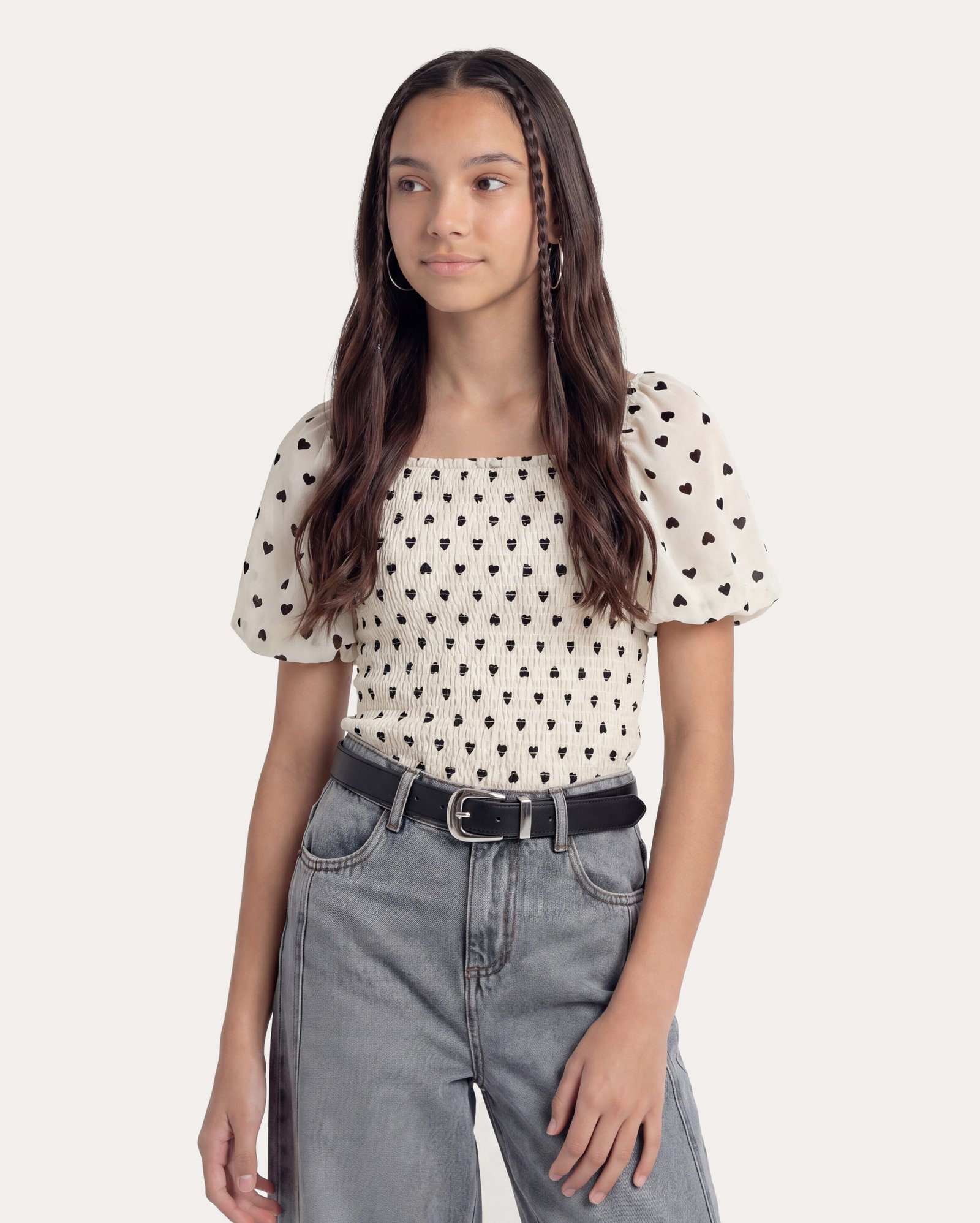 Blusa infantil de chiffon com lastex coração flocado 4-10A - bege