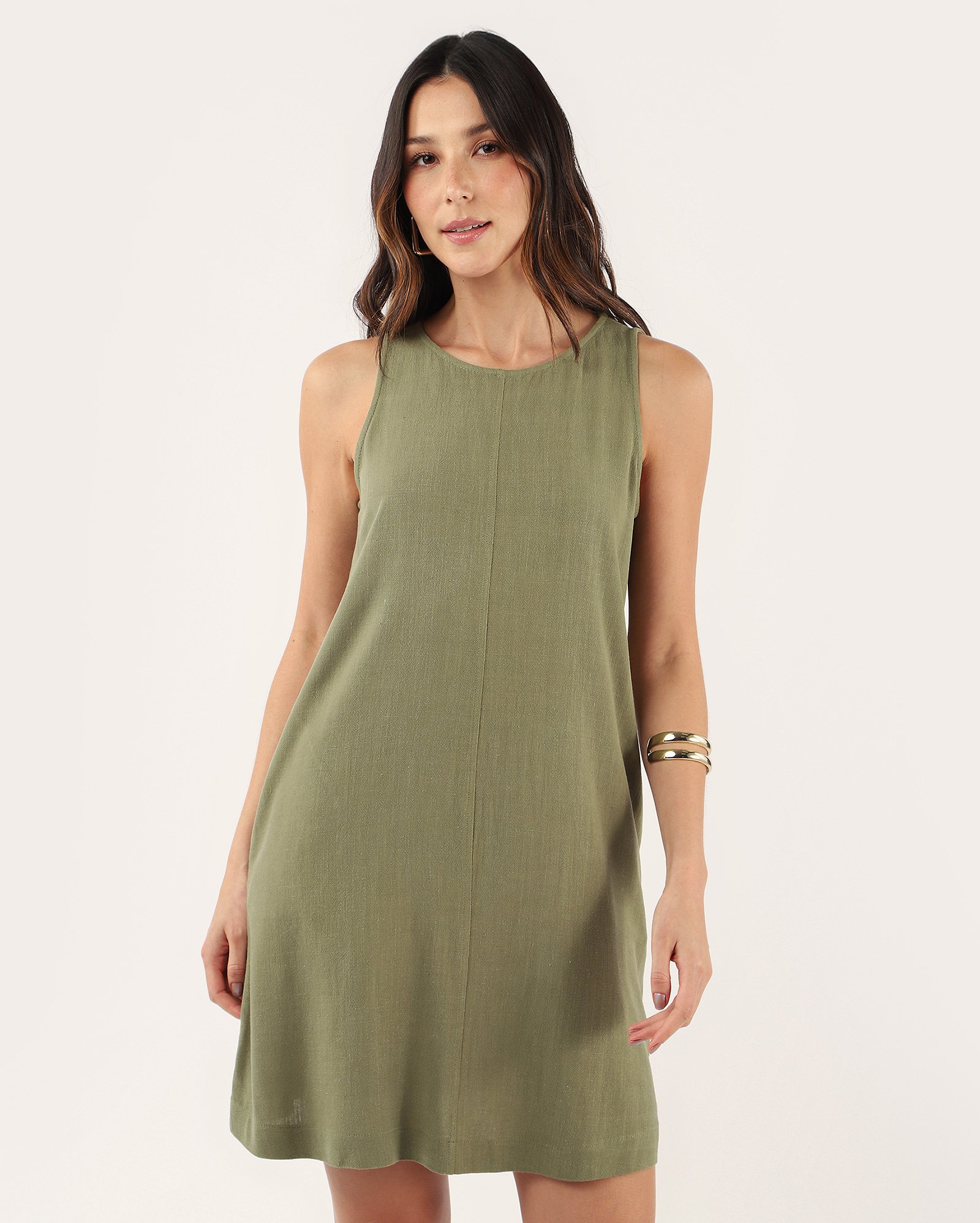 Vestido curto reto Lica em viscolinho verde | AK by Riachuelo