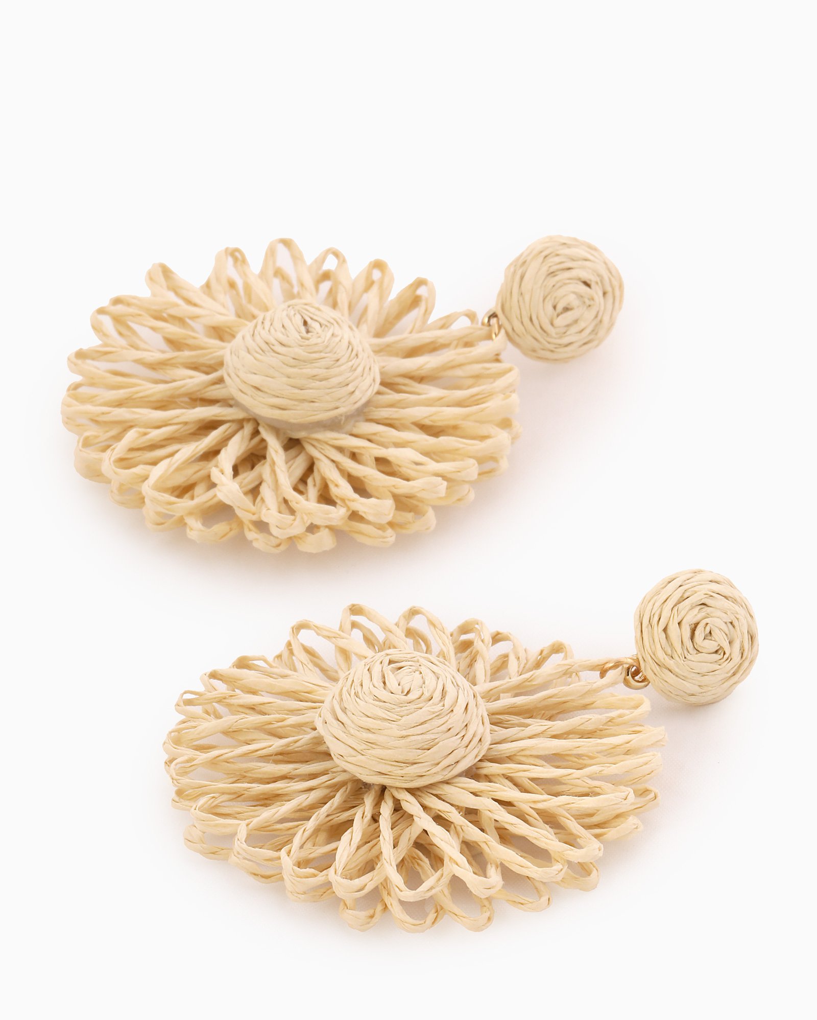 Brinco feminino flor de palha - bege