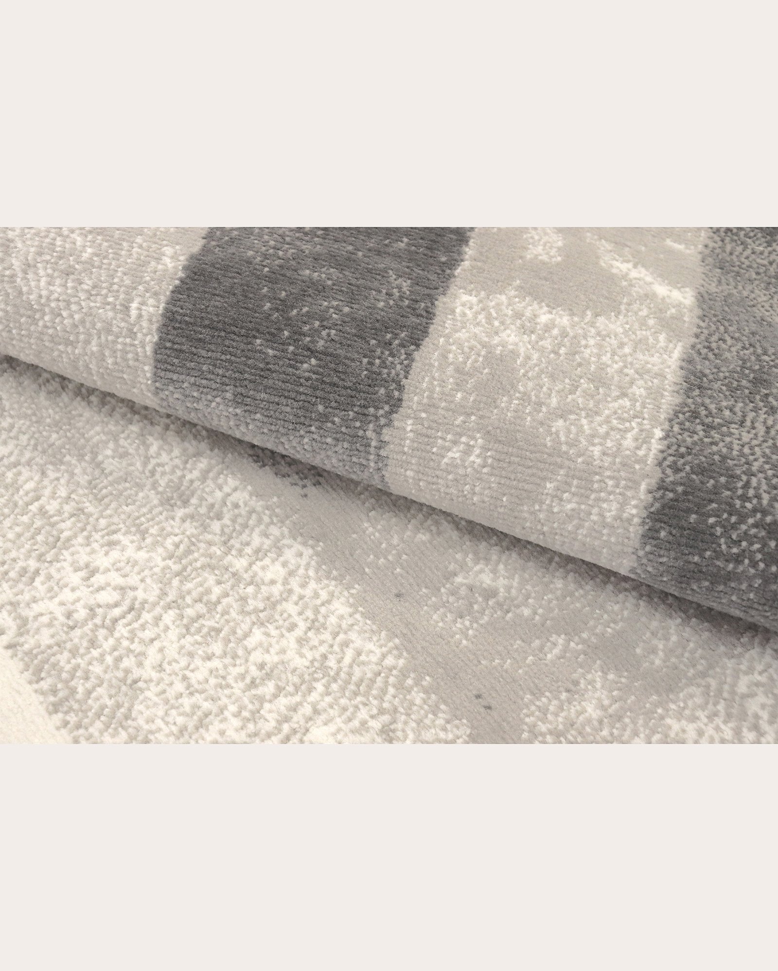 Tapete retangular new velvet Oscar 100x150cm multicor | Casa Riachuelo