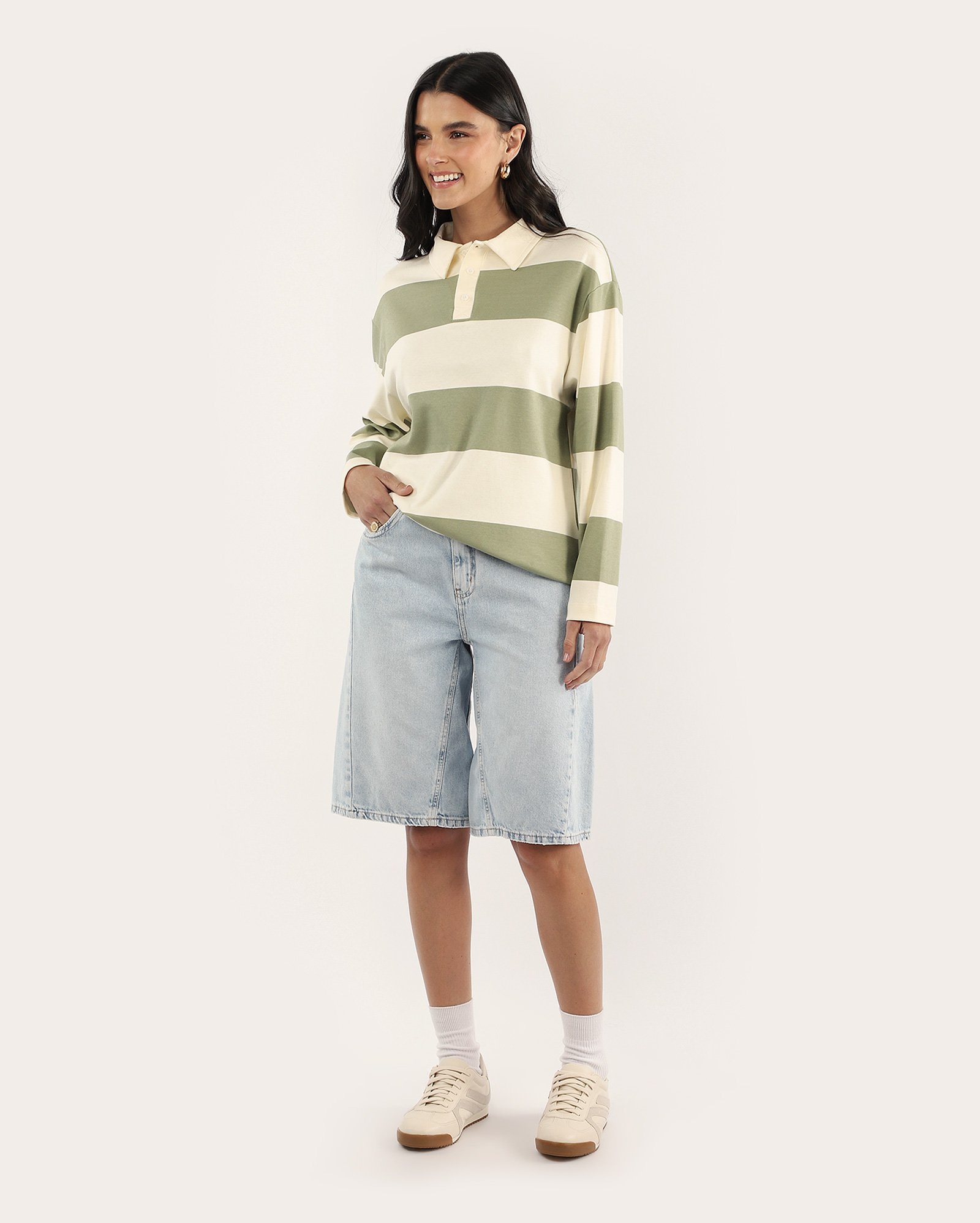 Camisa polo feminina ampla listrada - Verde Musgo