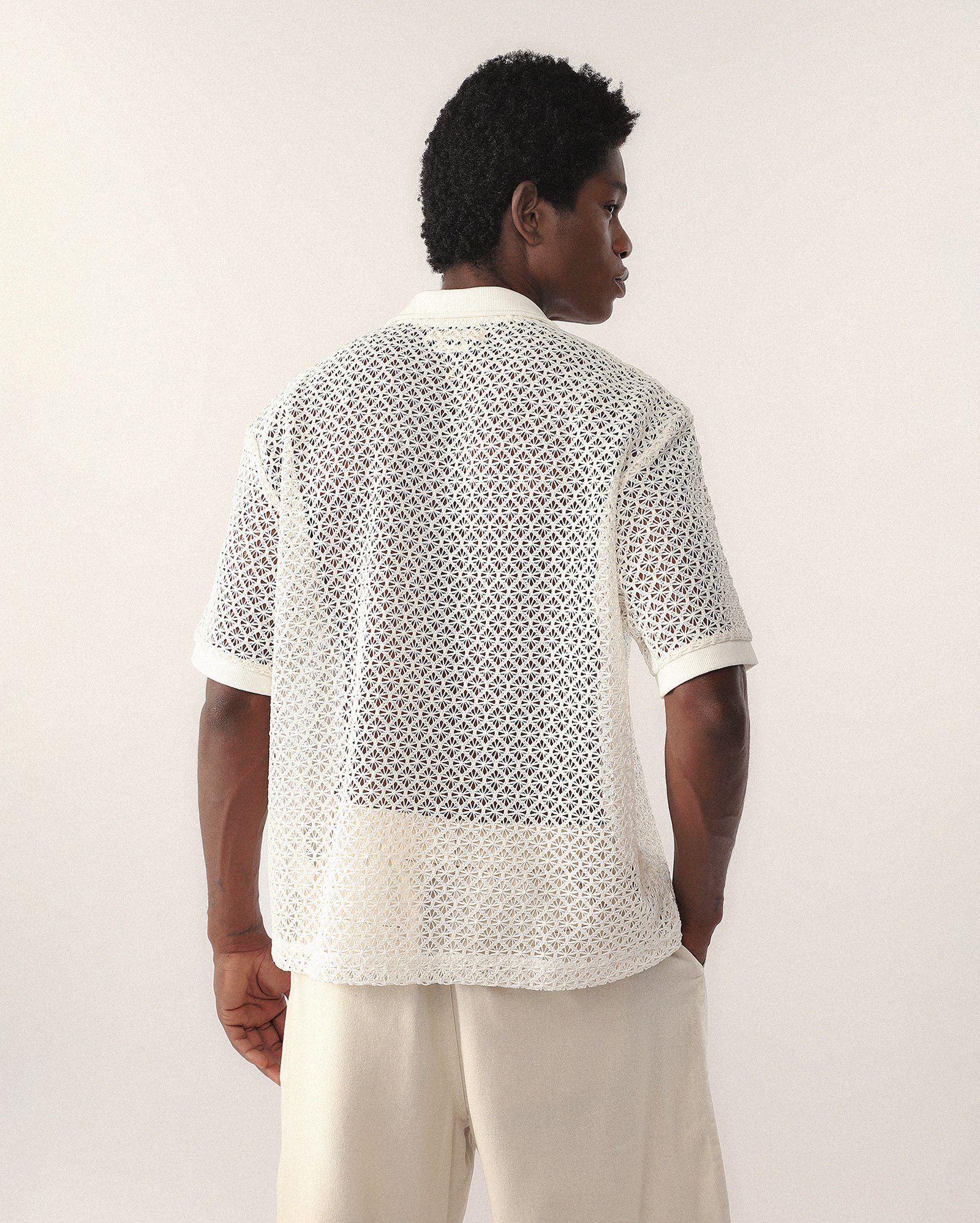 Polo boxy em crochê Helô Rocha - Off-white — foto 6