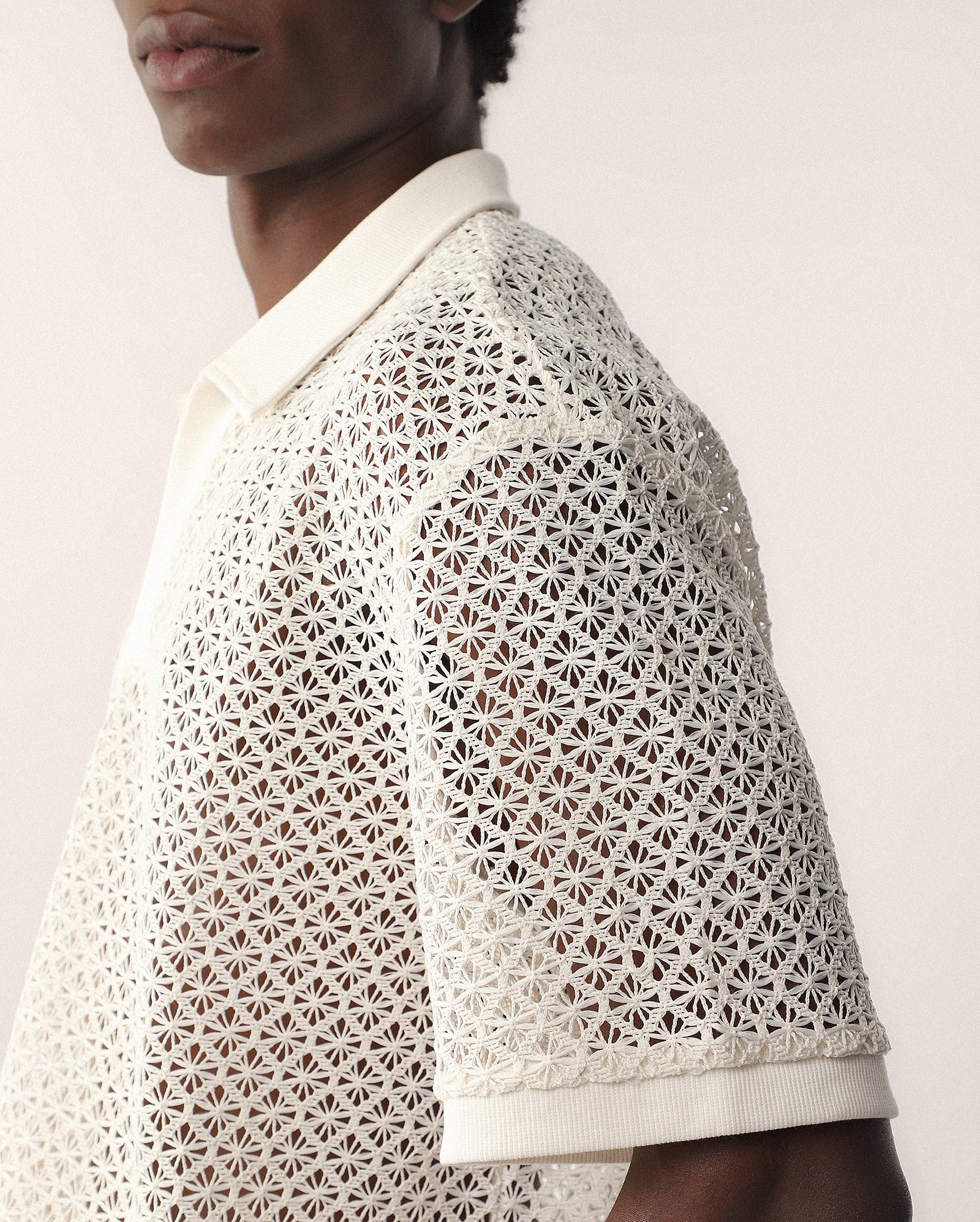 Polo boxy em crochê Helô Rocha - Off-white — foto 4