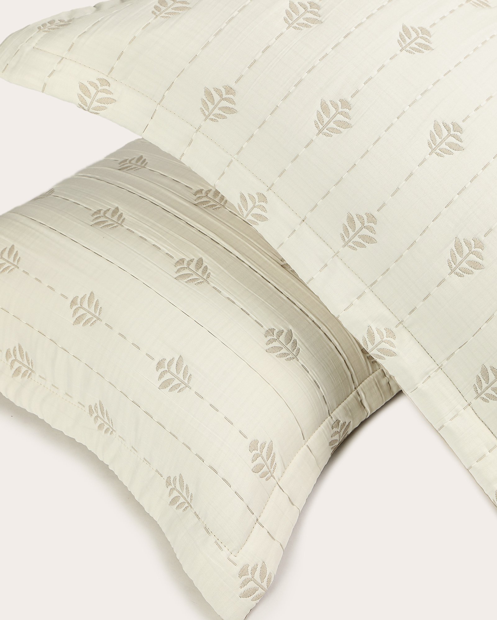 Kit colcha queen 3 peças dupla face jacquard - multicor | Casa Riachuelo