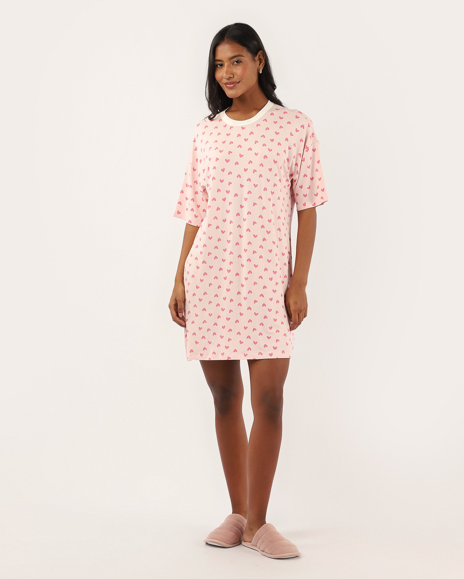 Camisola curta com viscose corações rosa