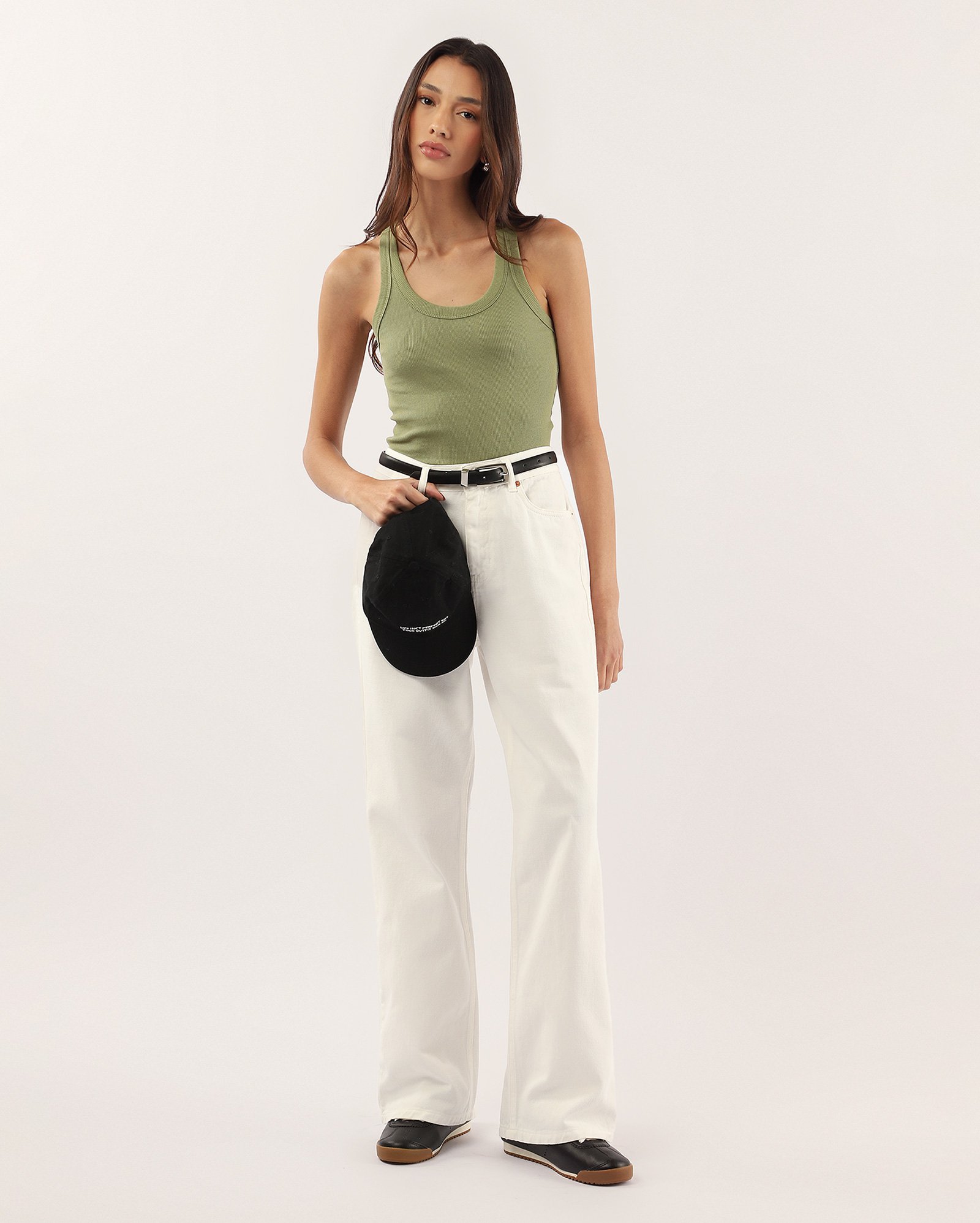 Calça sarja feminina wide slim cintura média branca | Pool Jeans