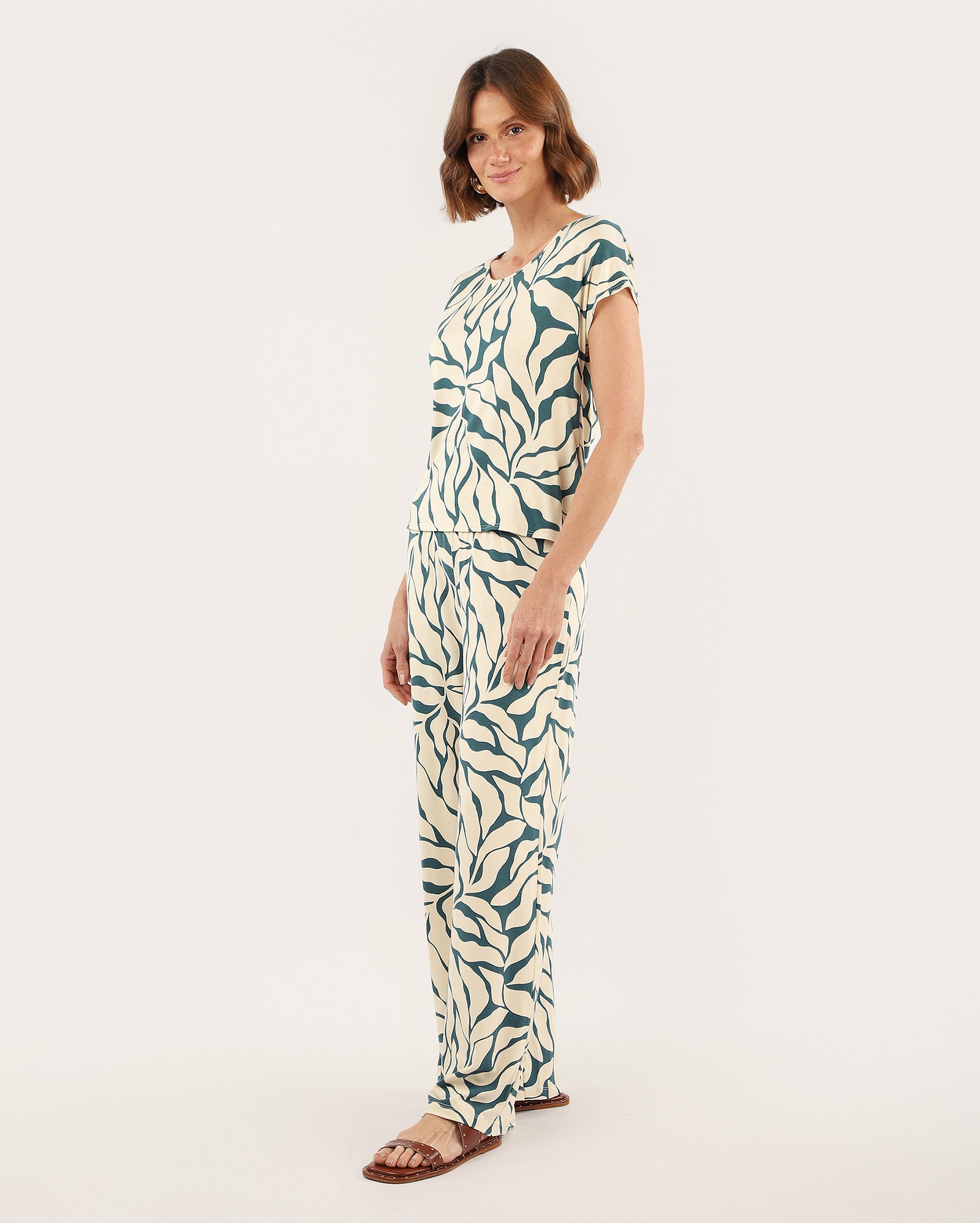 Calça feminina pantalona estampa abstrata - verde