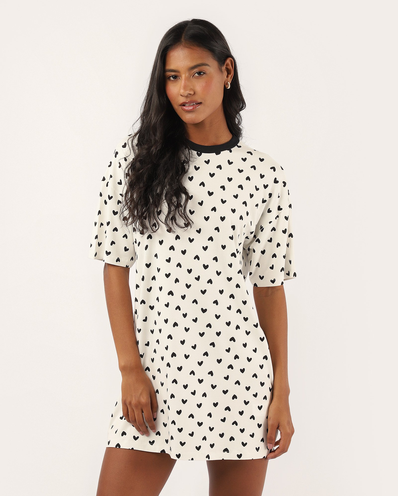 Camisola curta com viscose corações branca
