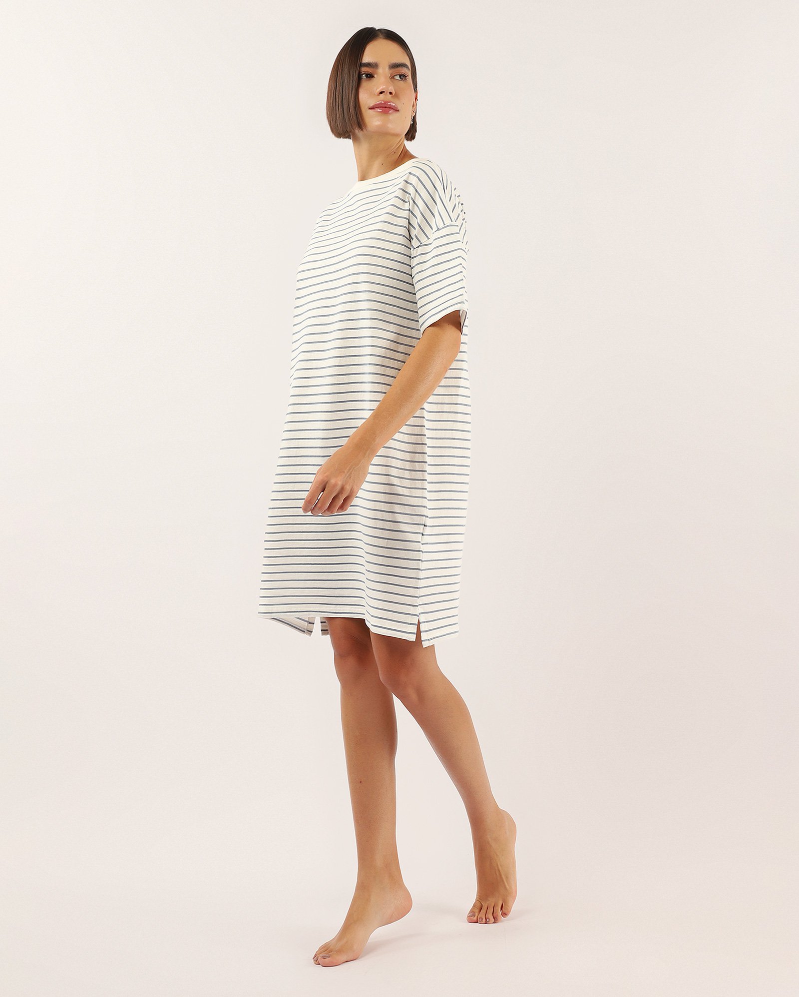 Camisola manga curta ampla com listras off-white