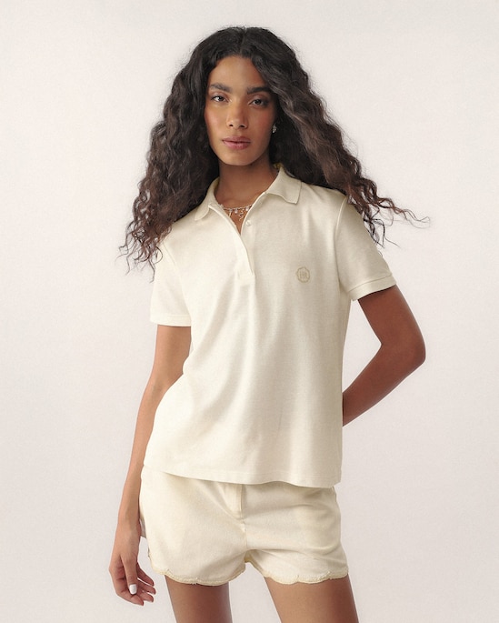 Polo em piquet Helô Rocha