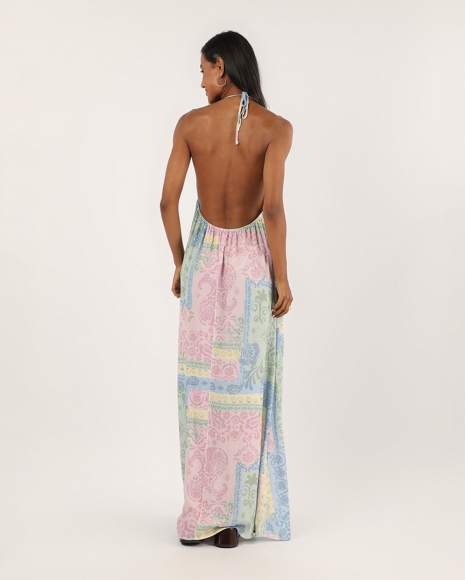 Vestido longo frente única estampado - multicor — foto 5
