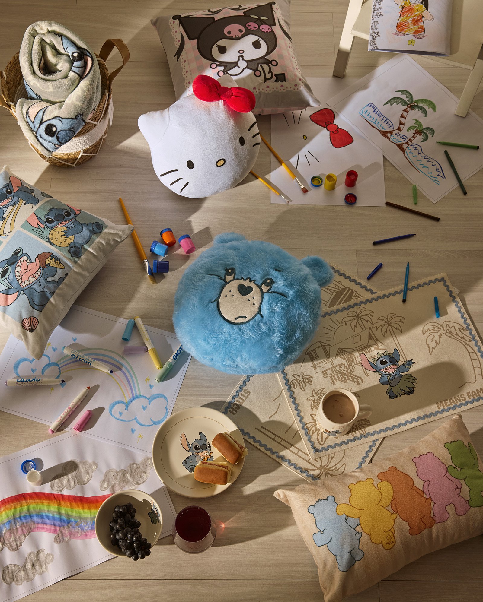 Almofada quadrada Kuromi xadrez 40x40cm multicor | Sanrio