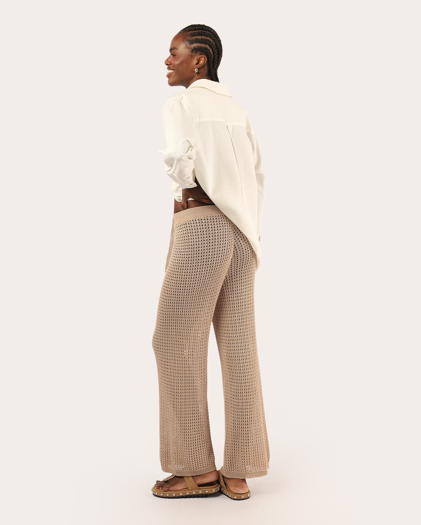 Calça feminina reta em tricot - bege — foto 4