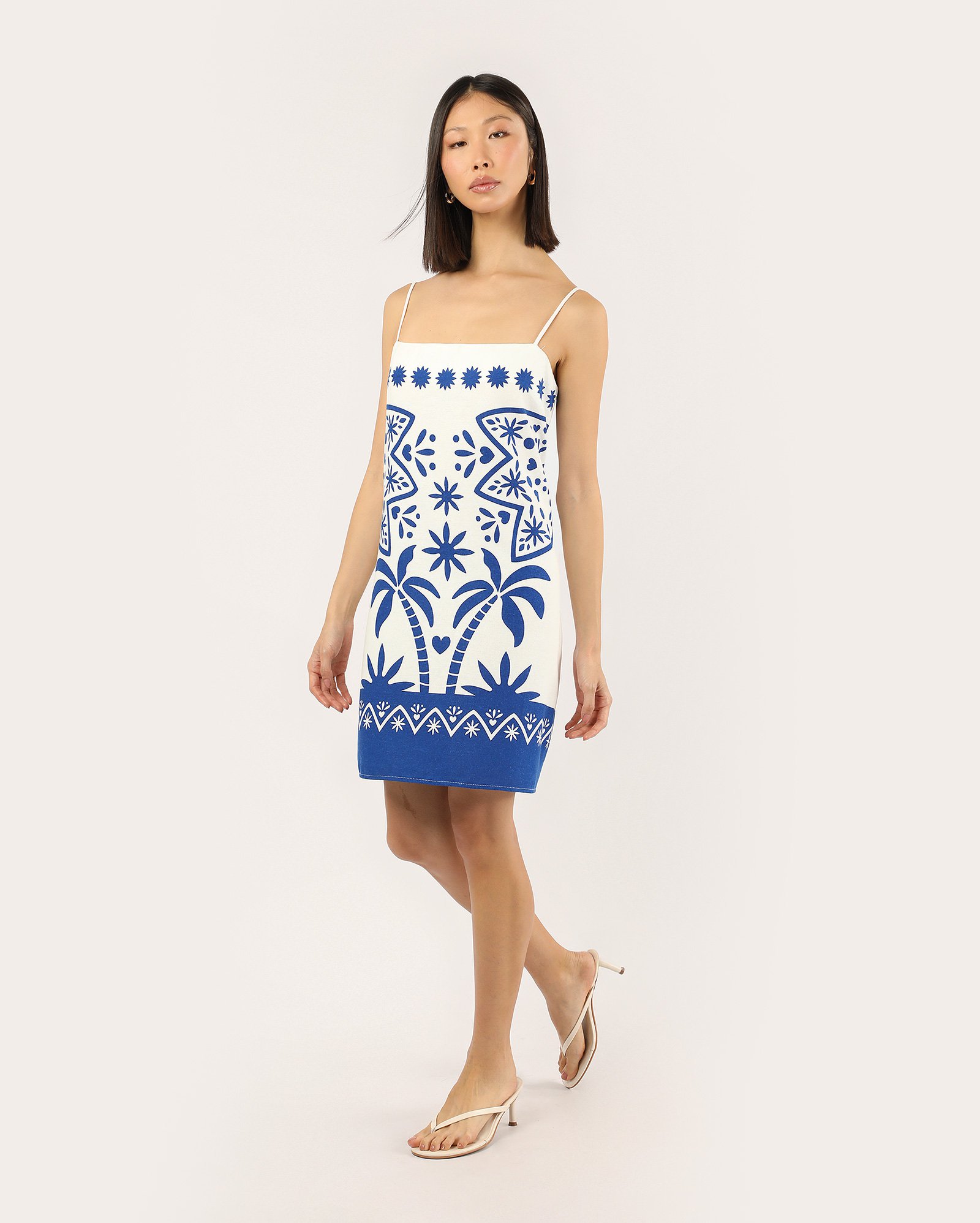 Vestido curto em viscolinho estampado - branco