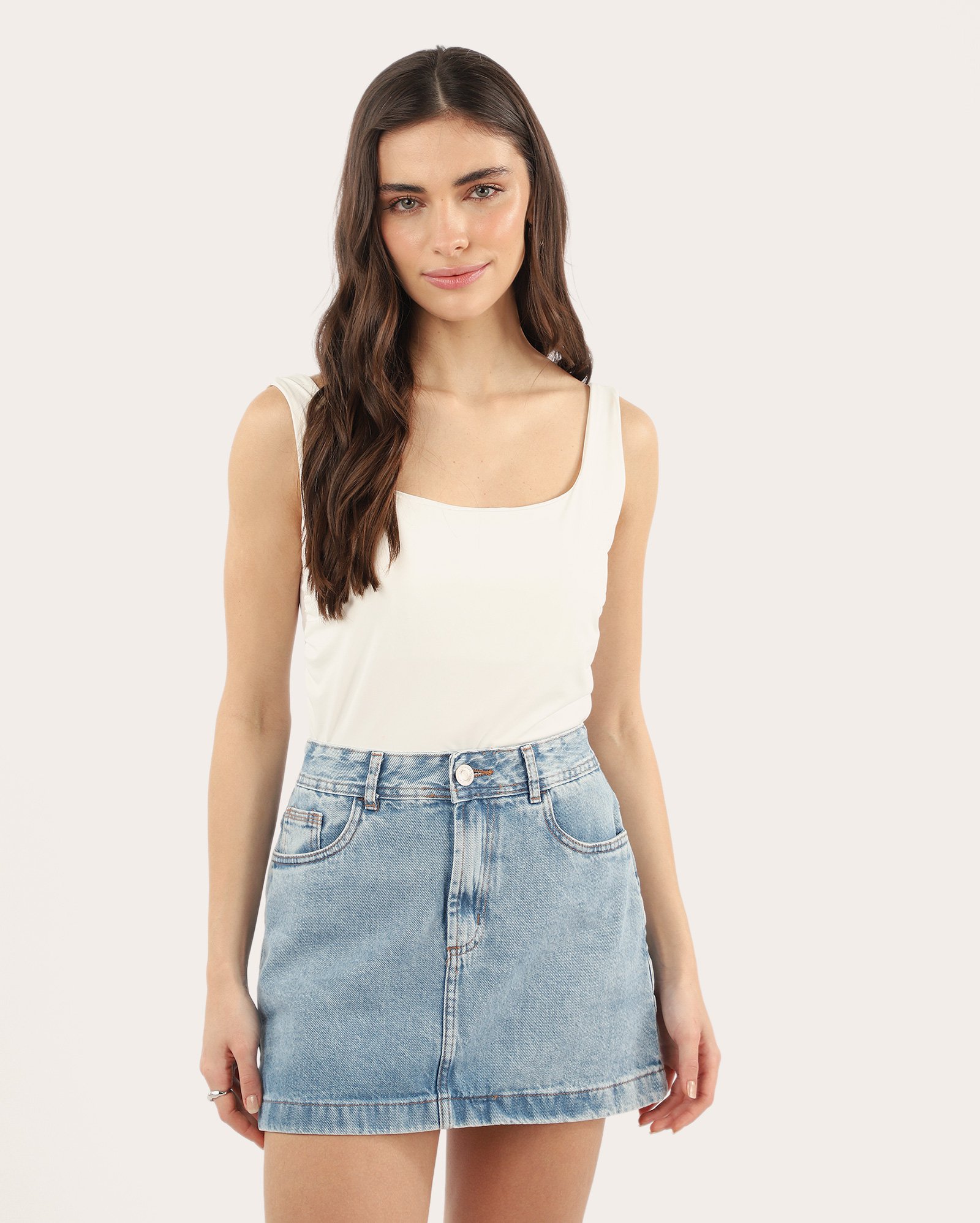 Mini saia jeans evasê cintura alta - Jeans Médio | Pool Jeans