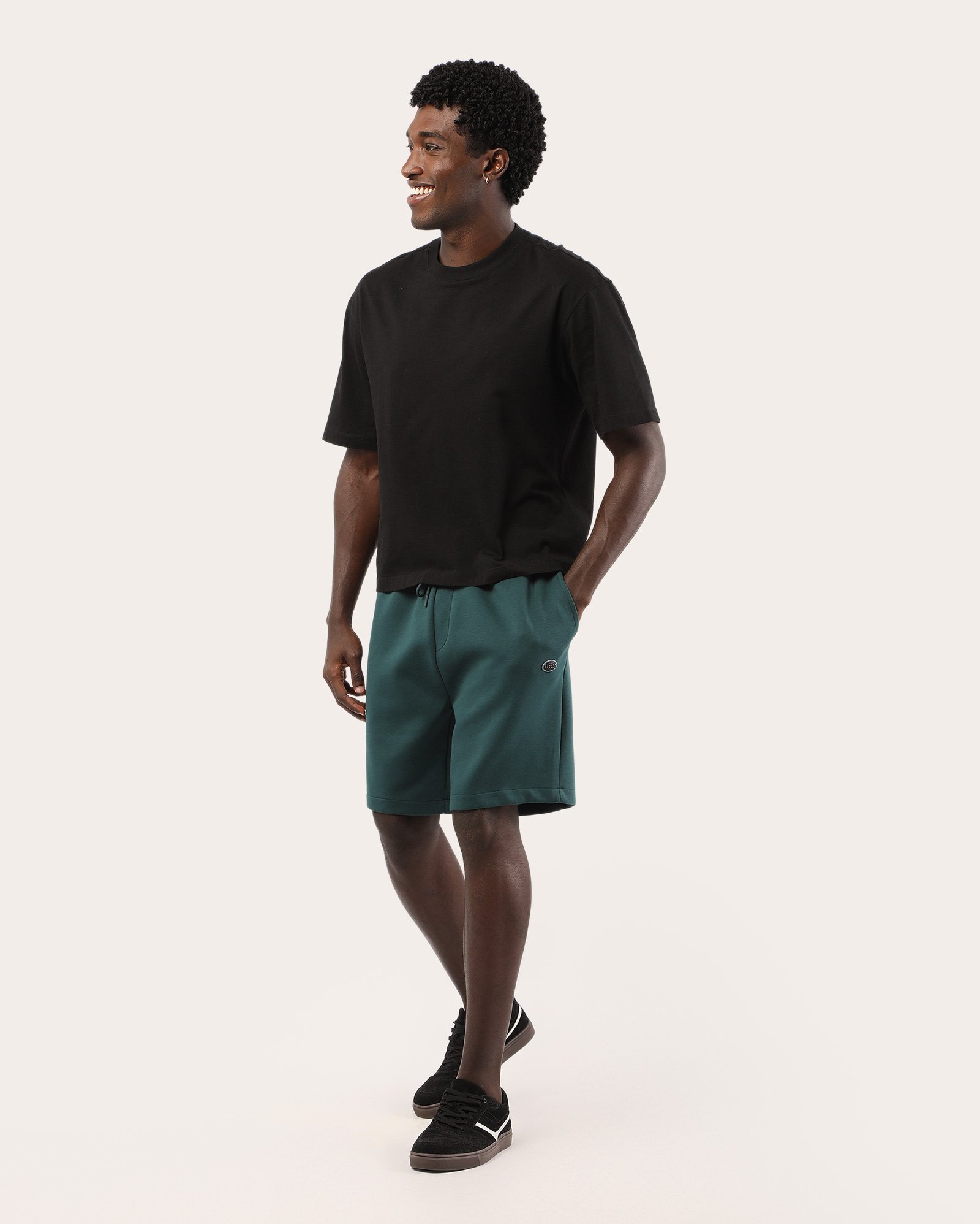 Bermuda de moletom masculina relaxed - verde