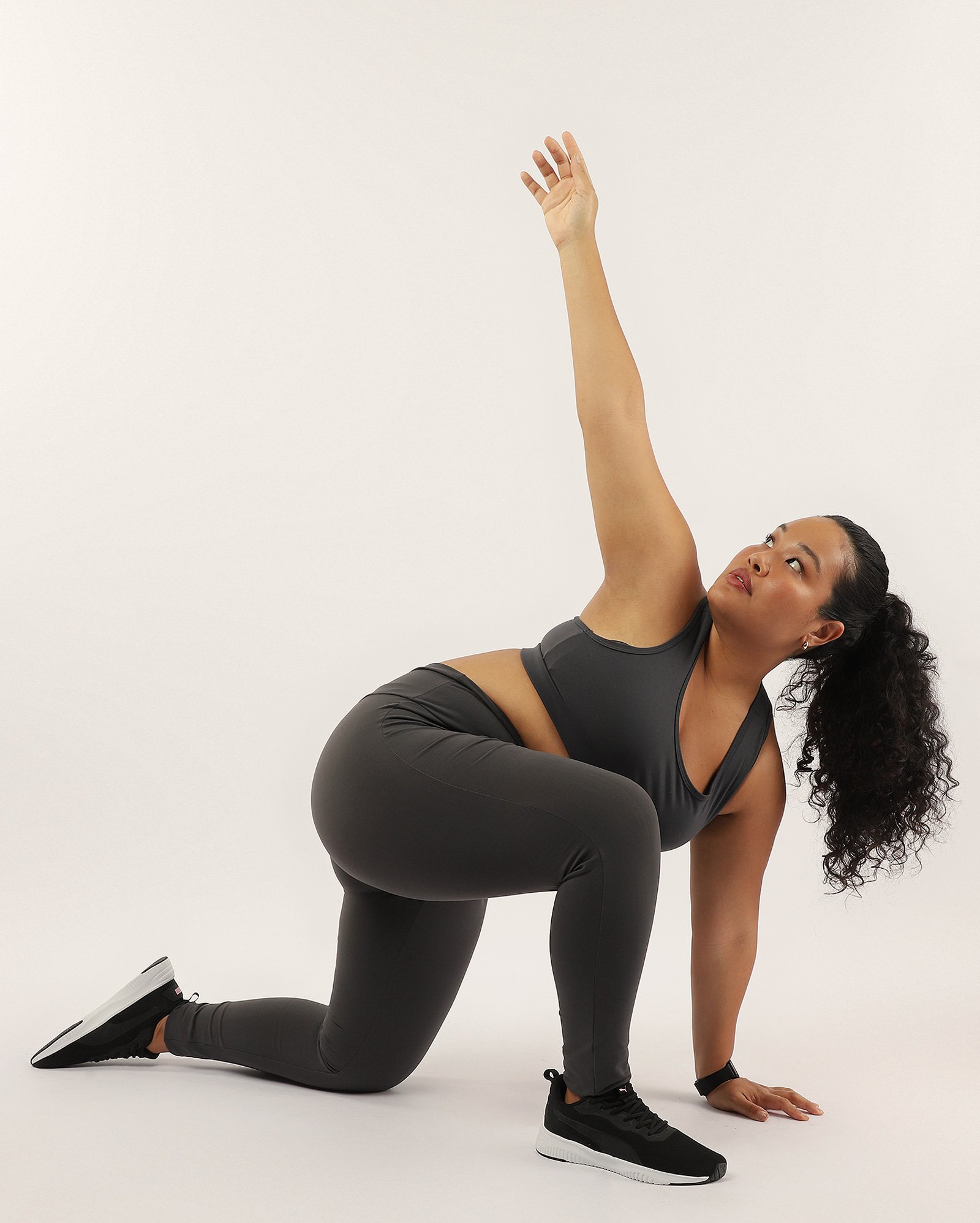 Calça esportiva feminina plus size legging cós alto - Cinza Escuro | Costa Rica