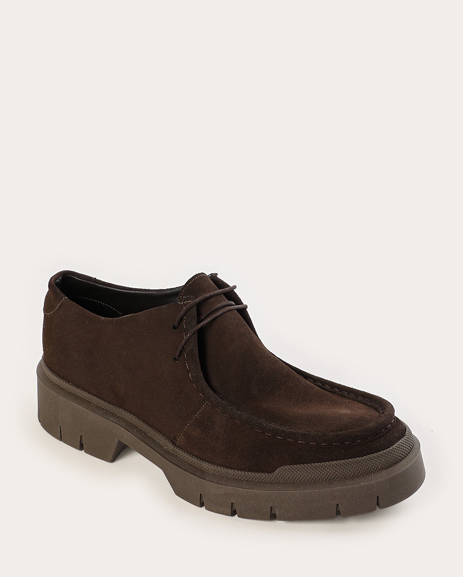 Sapato masculino loafer tratorado camurça marrom