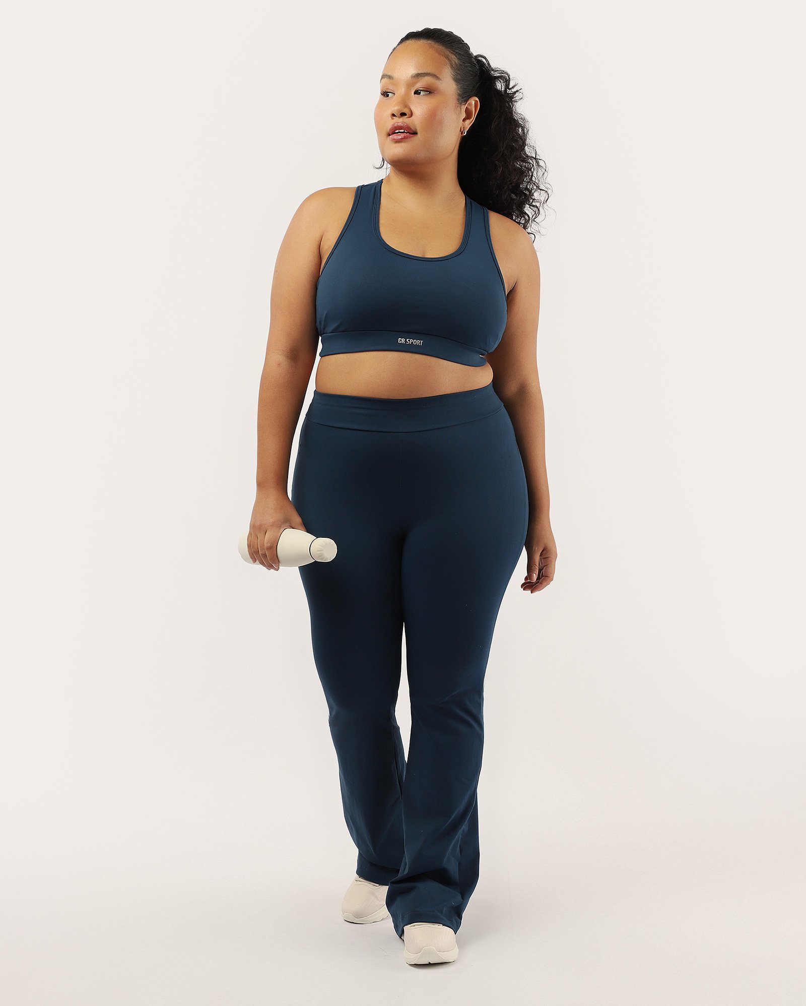Calça esportiva feminina plus size flare com cós alto - Azul Marinho | Costa Rica
