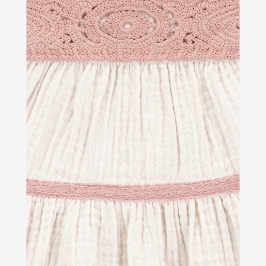 Vestido bebê evasê com bordado e calcinha off-white | Carter's