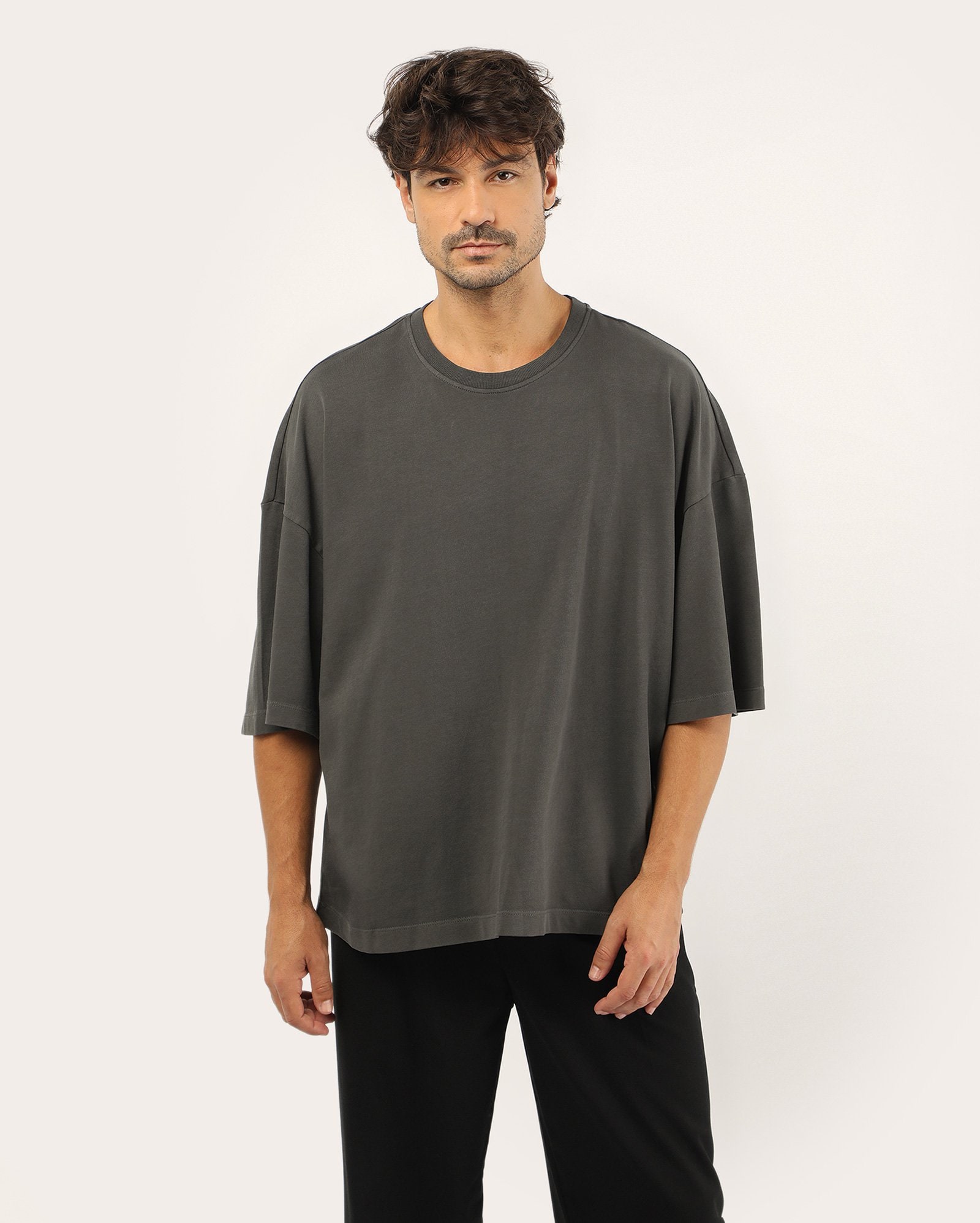 Camiseta masculina boxy - Cinza Escuro