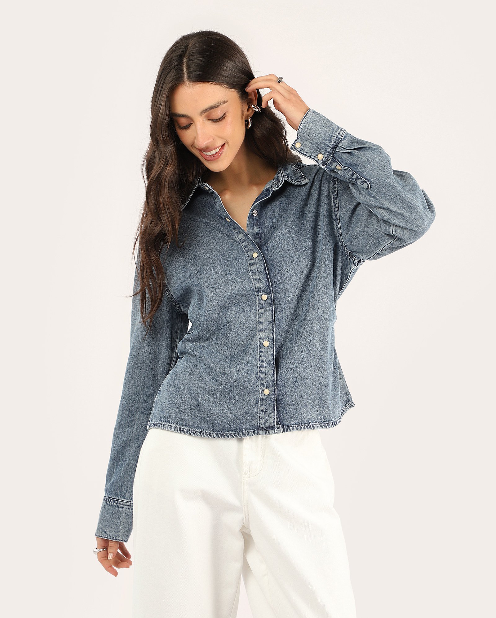 Jaqueta feminina jeans – denim claro | Pool Jeans