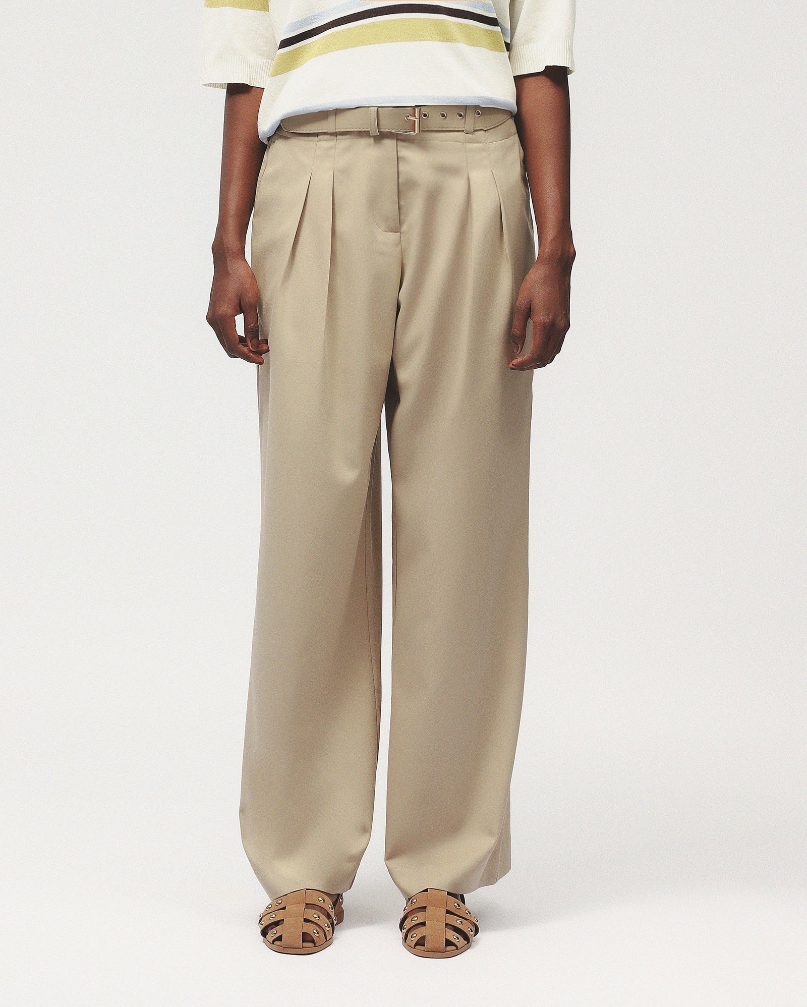 Calça feminina pantalona com cinto - Bege — foto 2