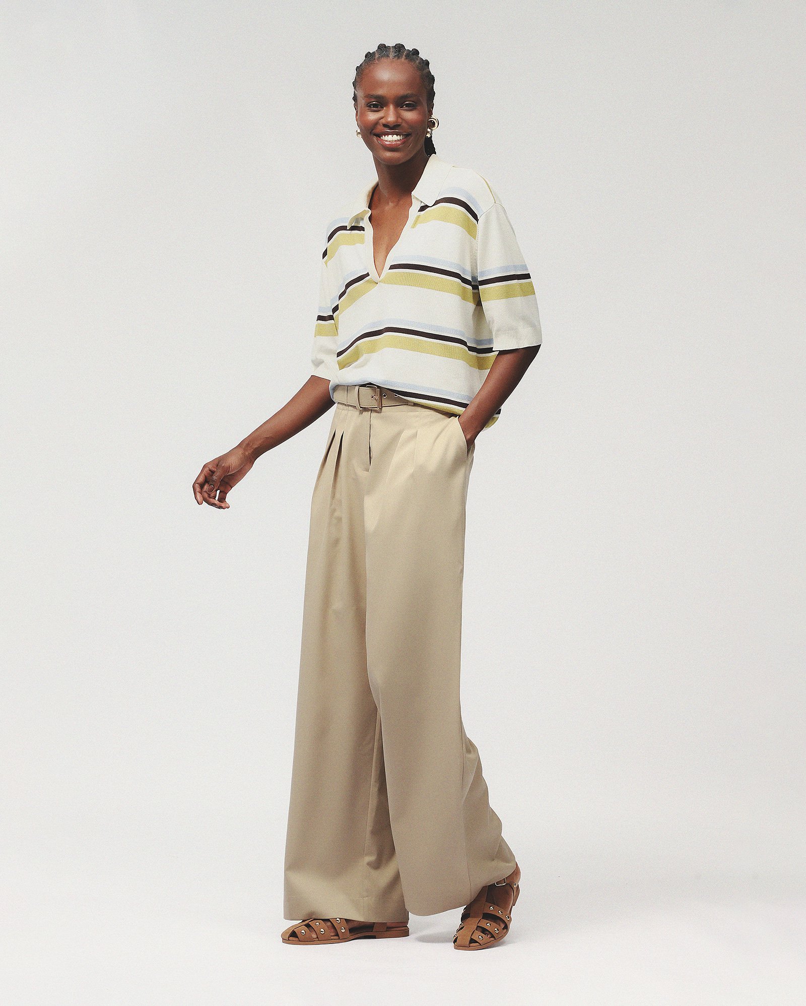 Calça feminina pantalona com cinto - Bege