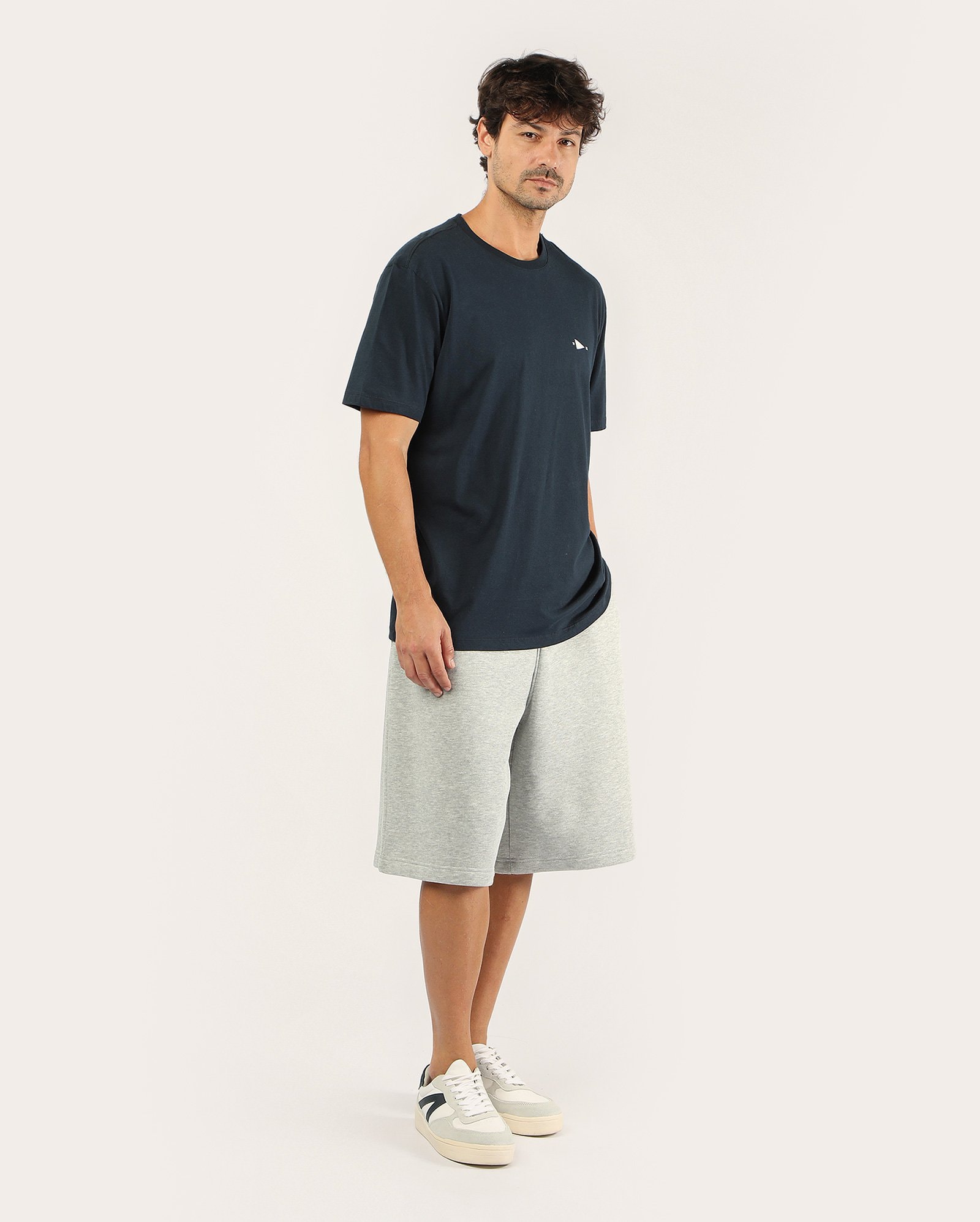 Bermuda de moletom masculina skater - Cinza Claro Mescla
