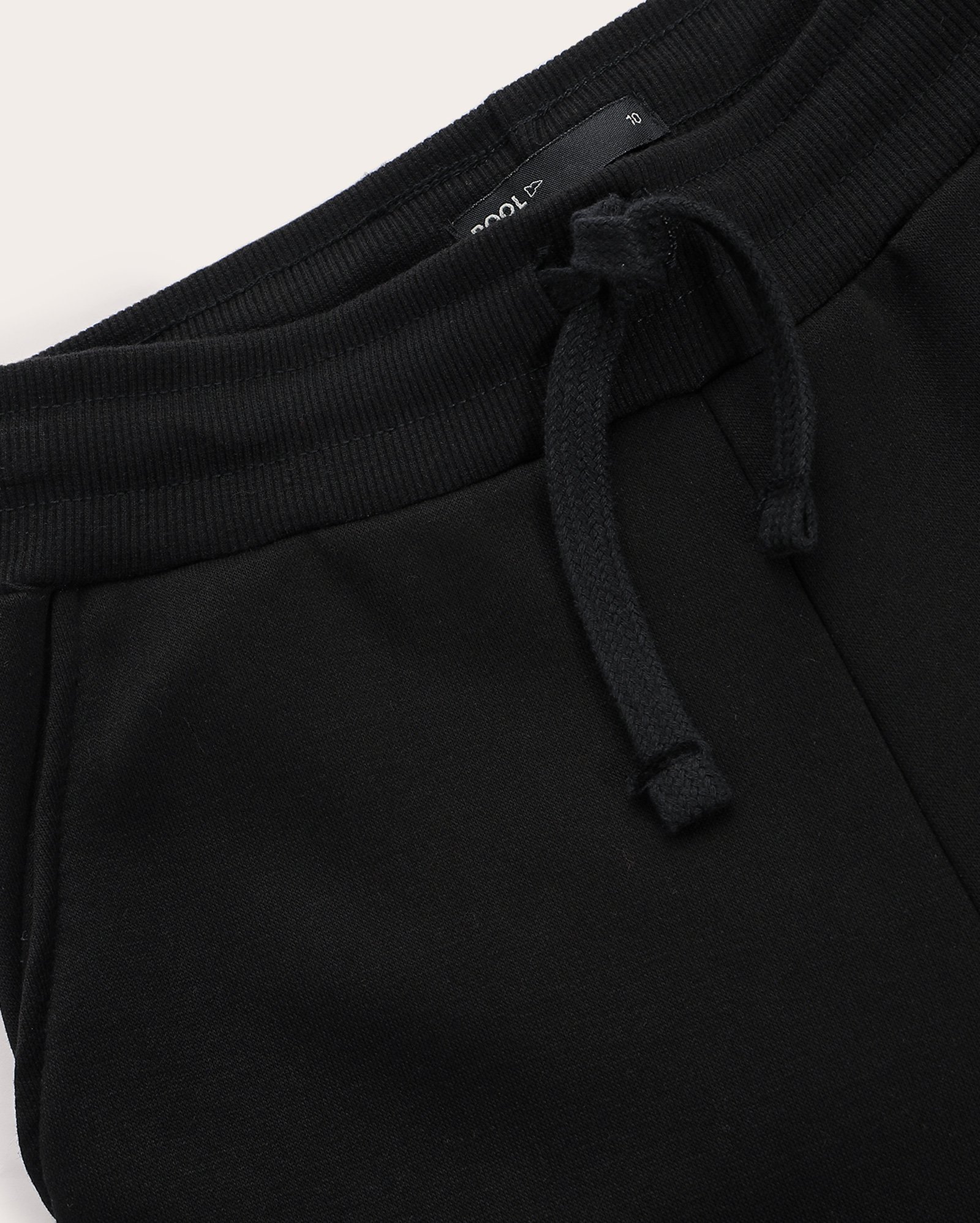 Calça de moletom juvenil jogger com felpa e amarração - Preta