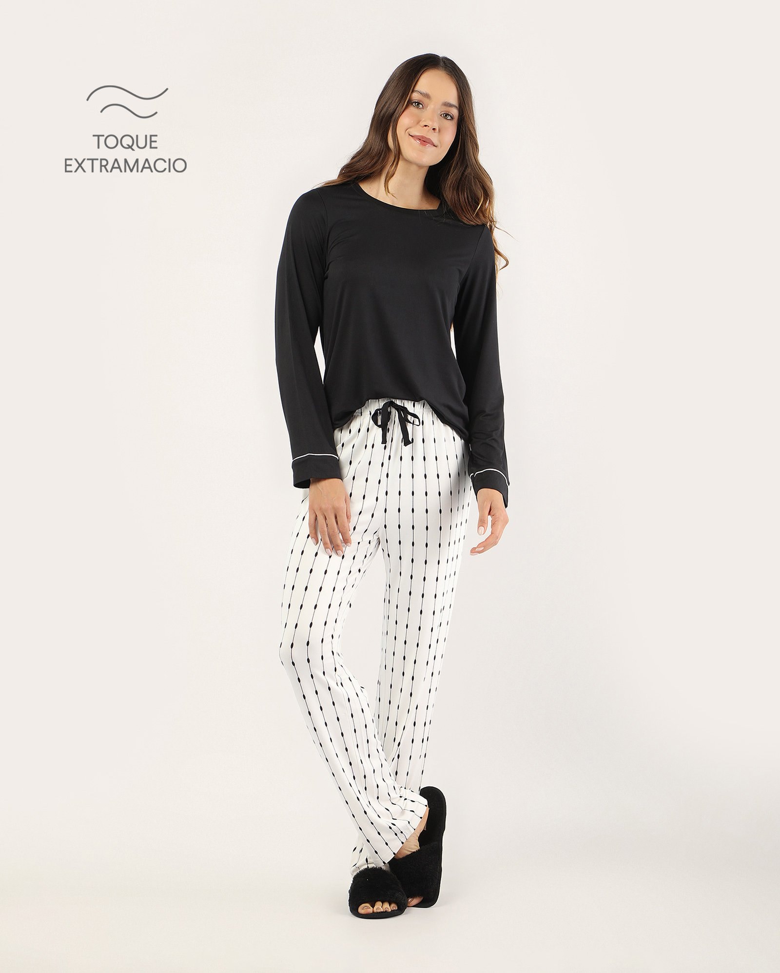 Pijama longo feminino estampado com viés - multicor