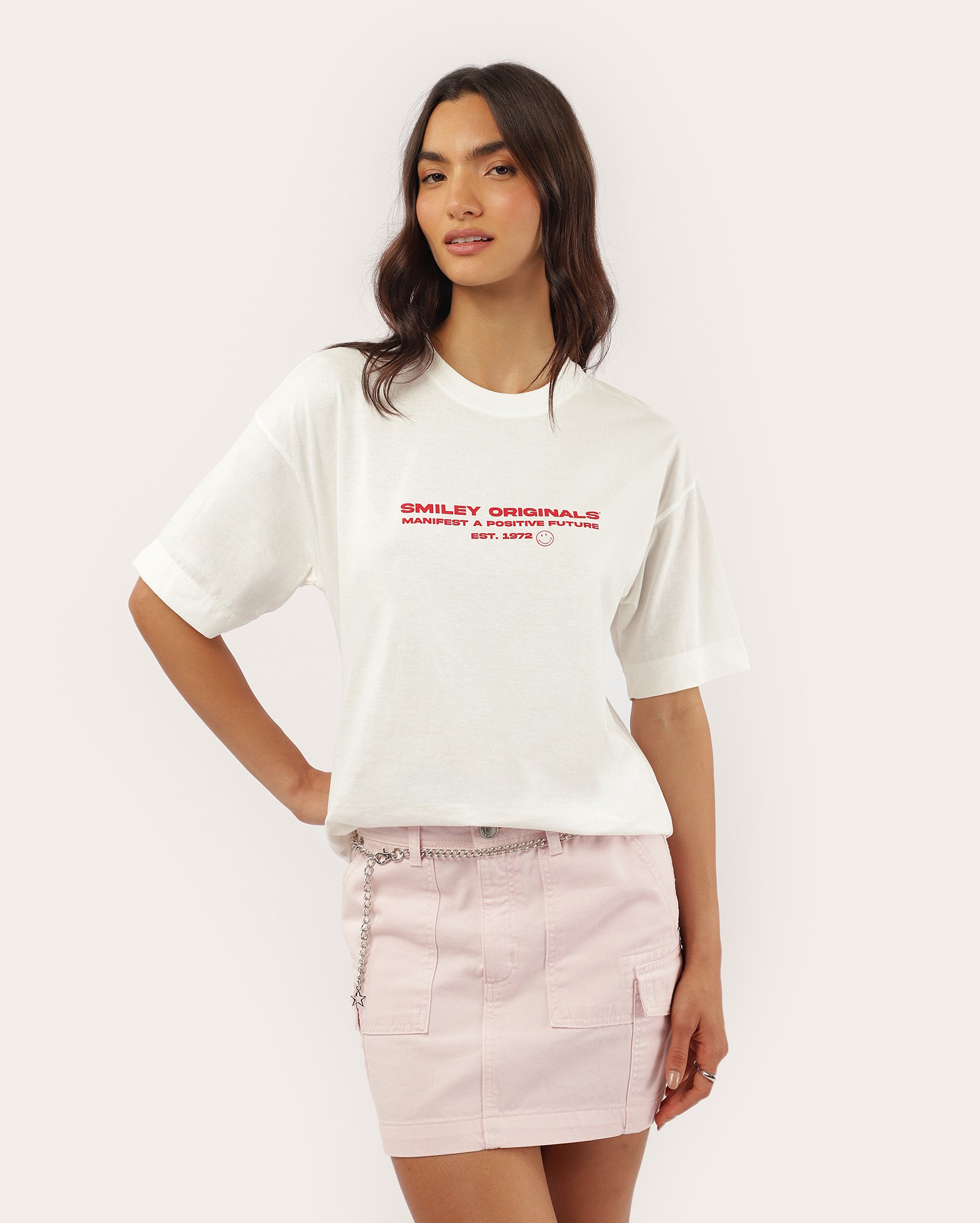Camiseta feminina oversized Originals - branca | The Smiley Company — foto 5