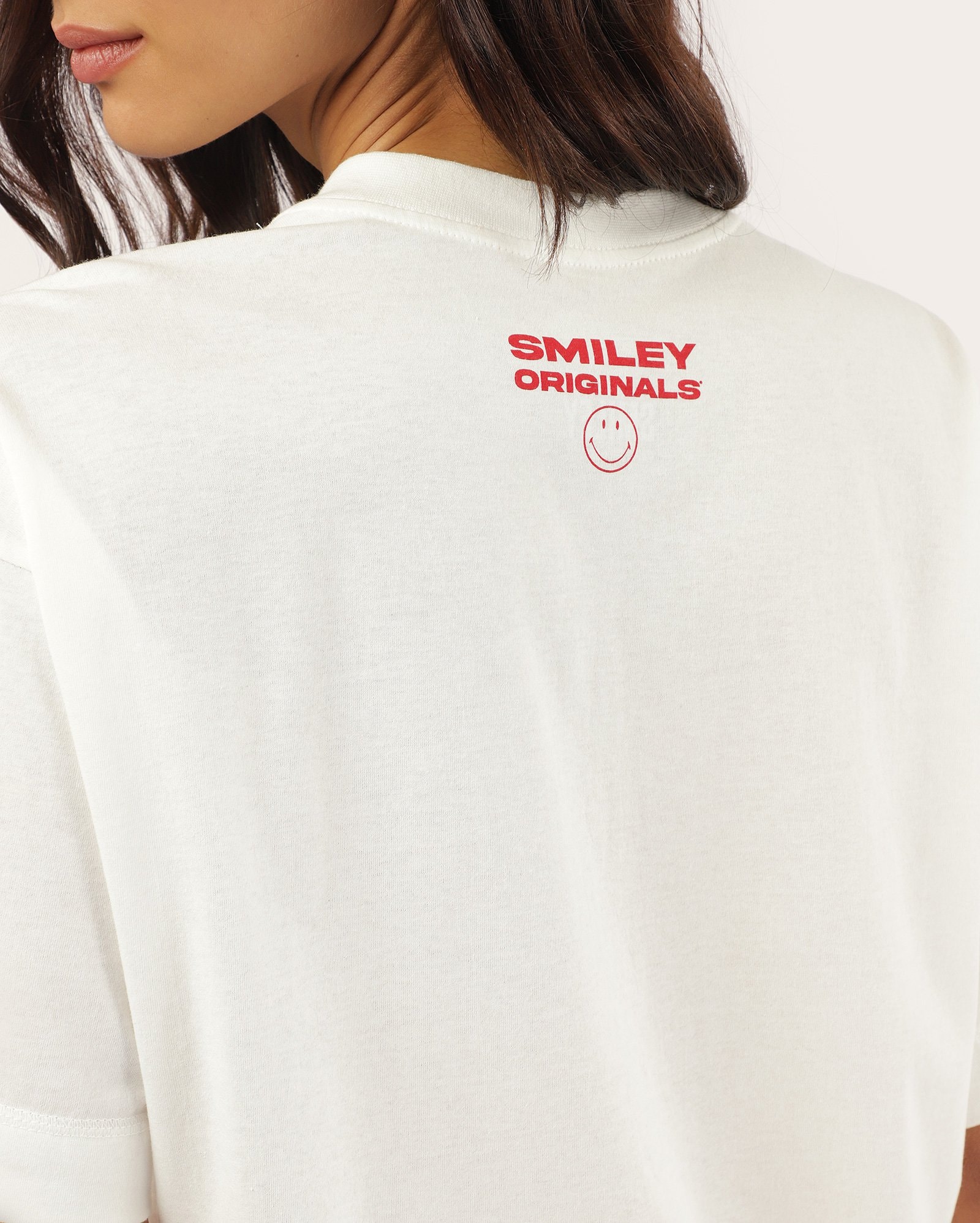 Camiseta feminina oversized Originals - branca | The Smiley Company — foto 2