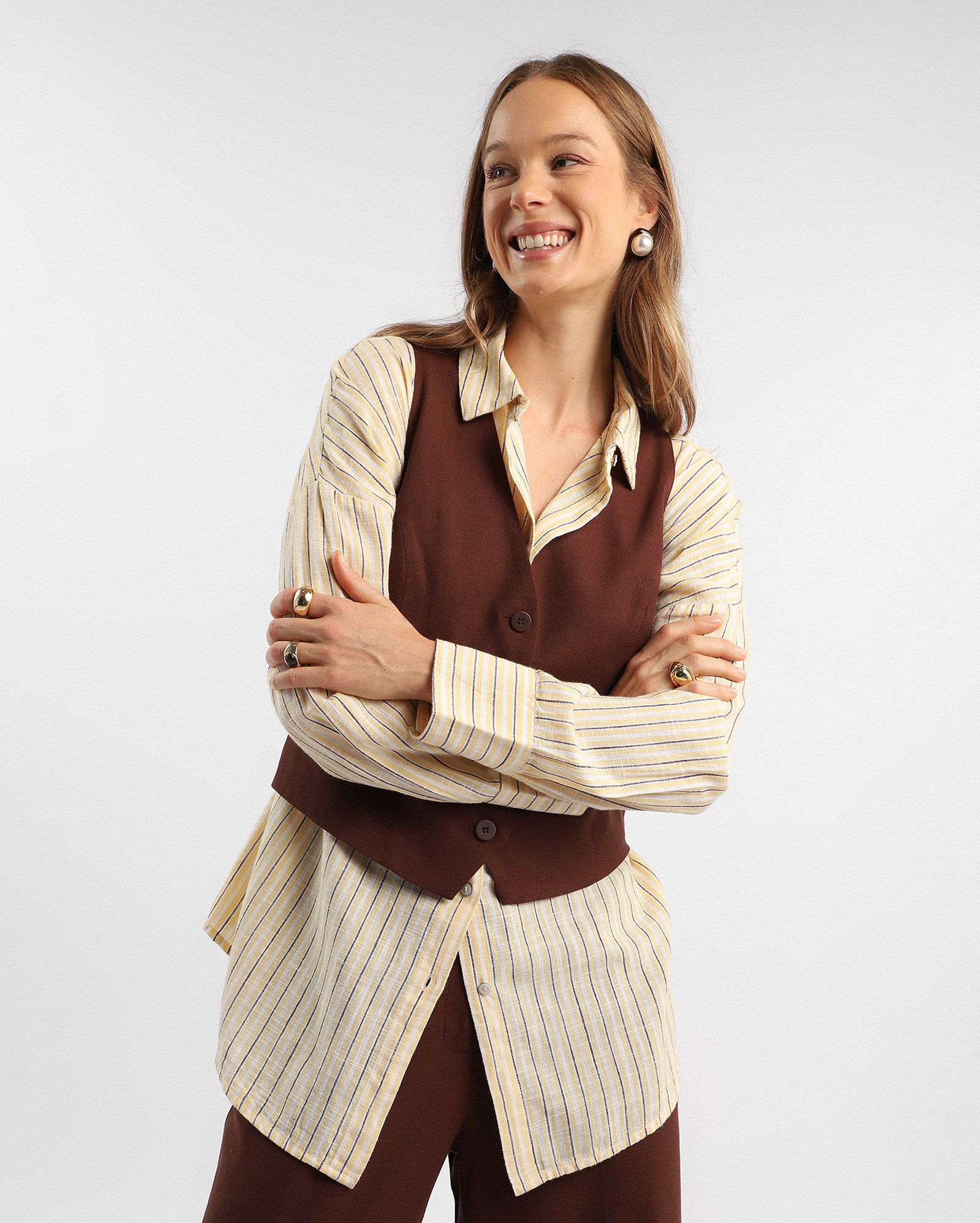 Camisa feminina oversized listrada - Amarelo Claro