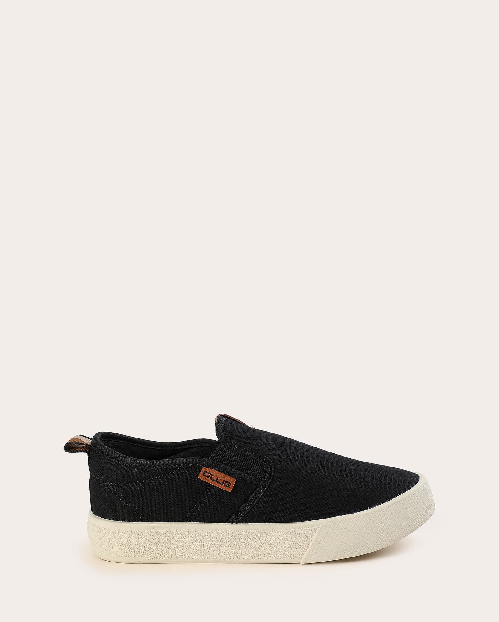 Tênis juvenil slip on Indy 2 - preto | Ollie