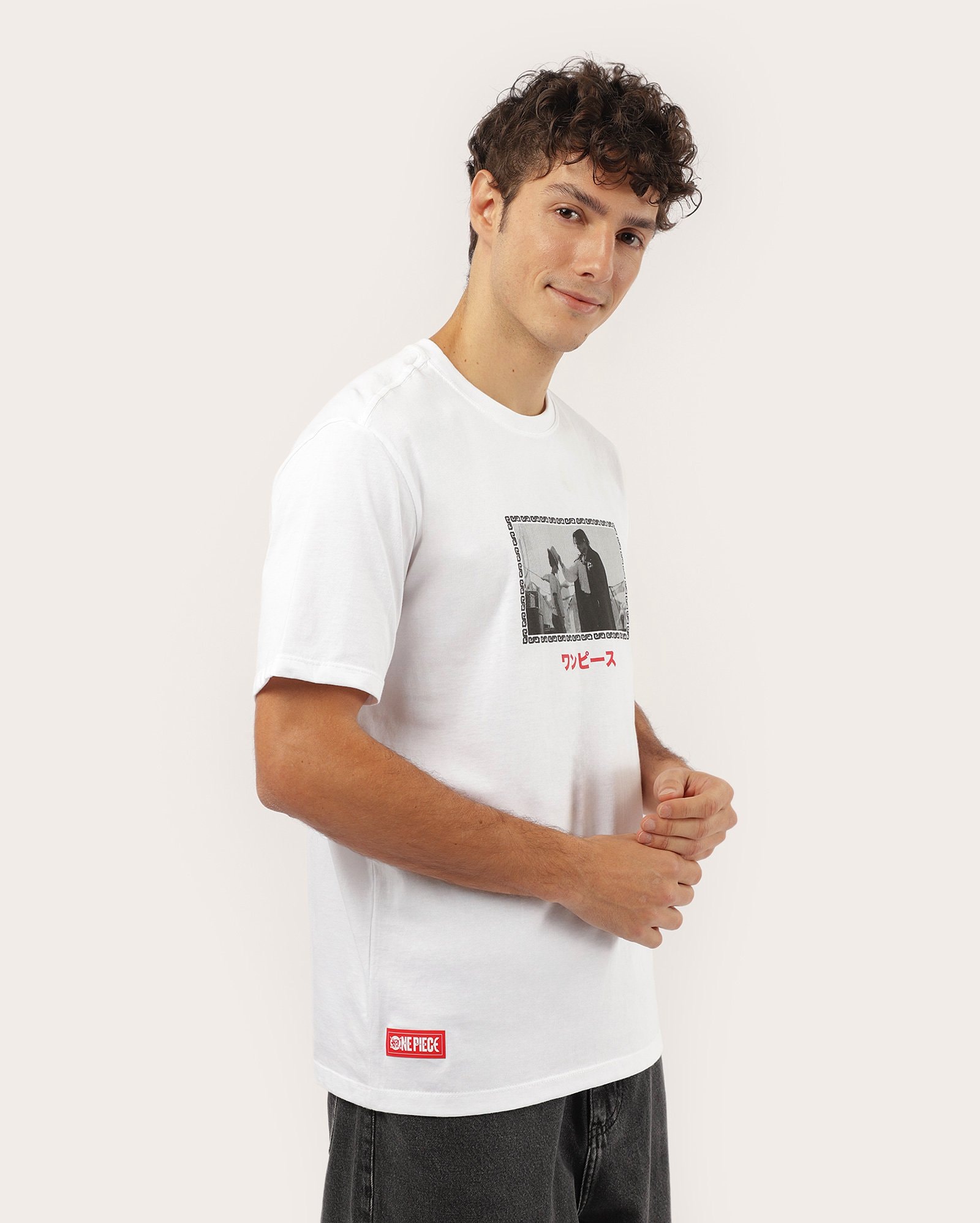 Camiseta masculina One Piece regular - branca | FANLAB