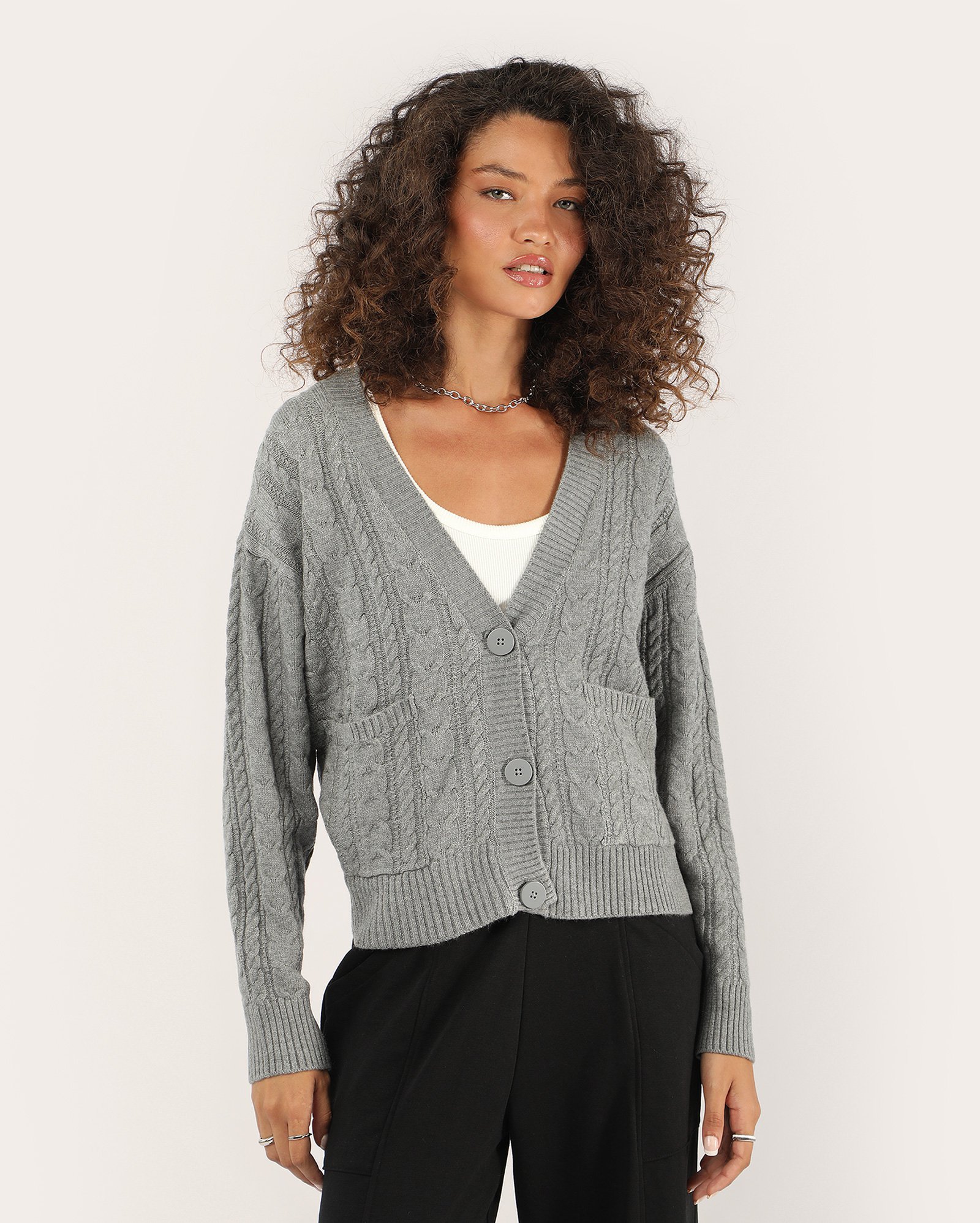 Riachuelo | Cardigan feminino em tricot traçado com bolso - Cinza