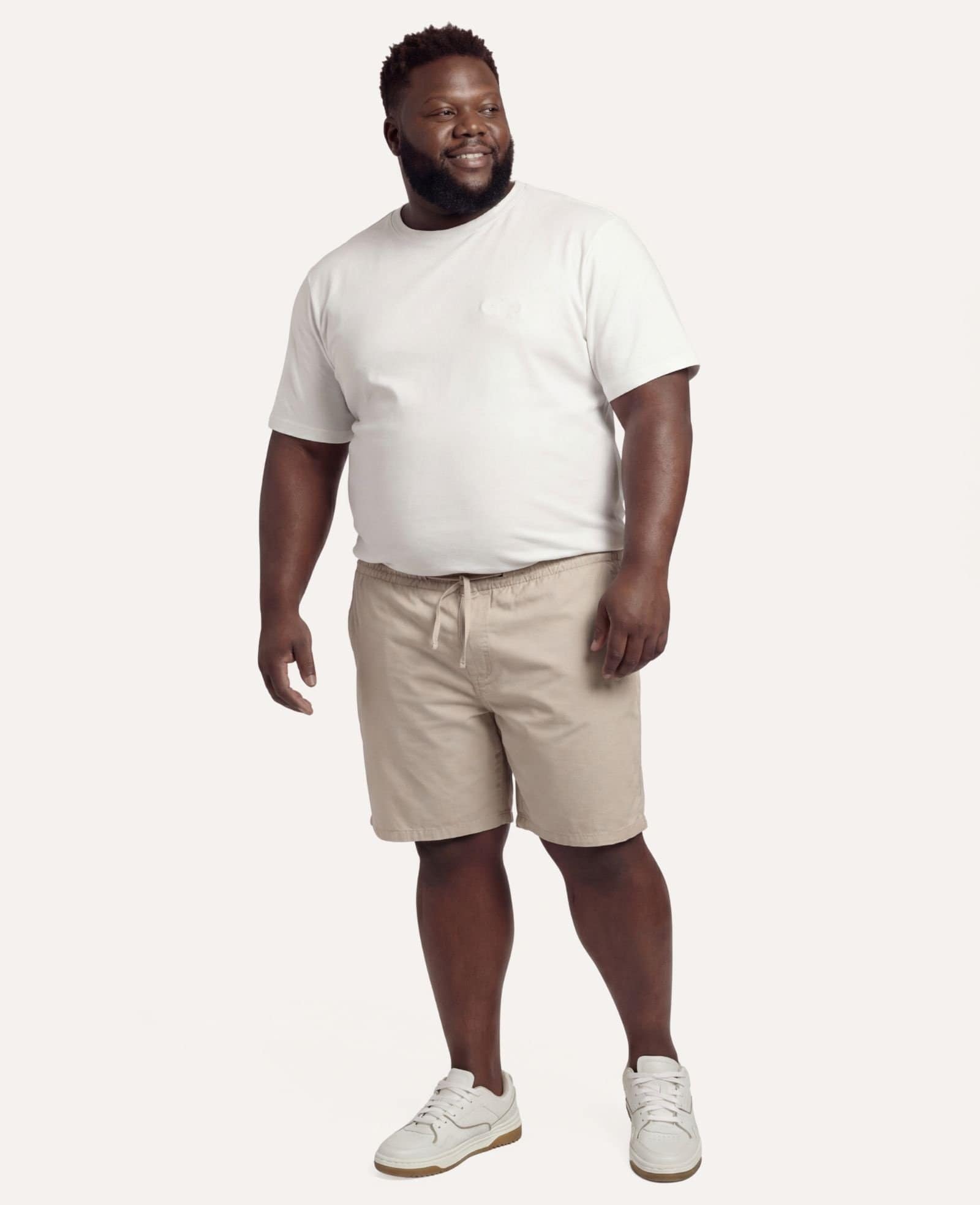 Bermuda sarja plus size masculina reta com elástico - bege | Pool Jeans
