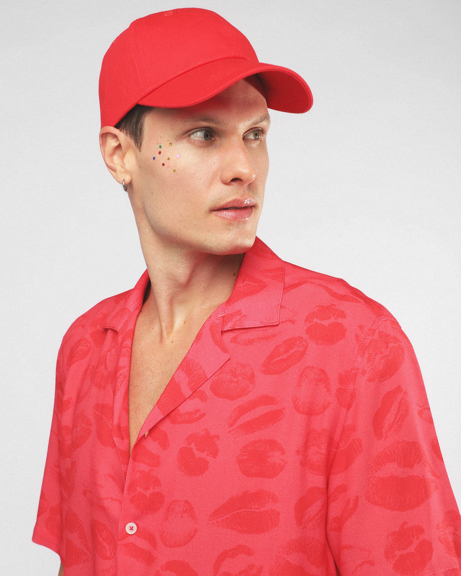 Boné unissex aba curva liso strapback - vermelho