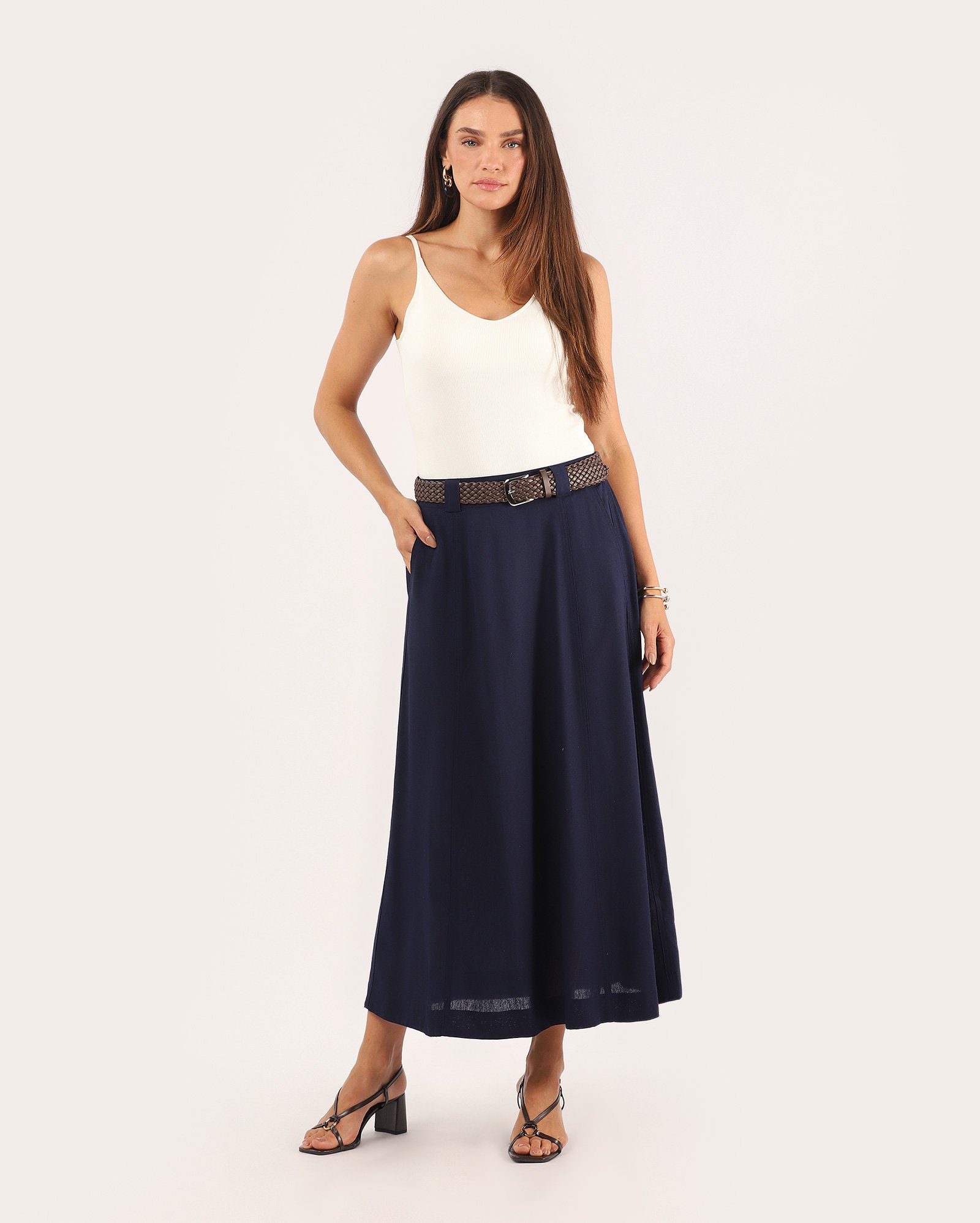 Saia midi evasê em viscolinho com cinto - azul