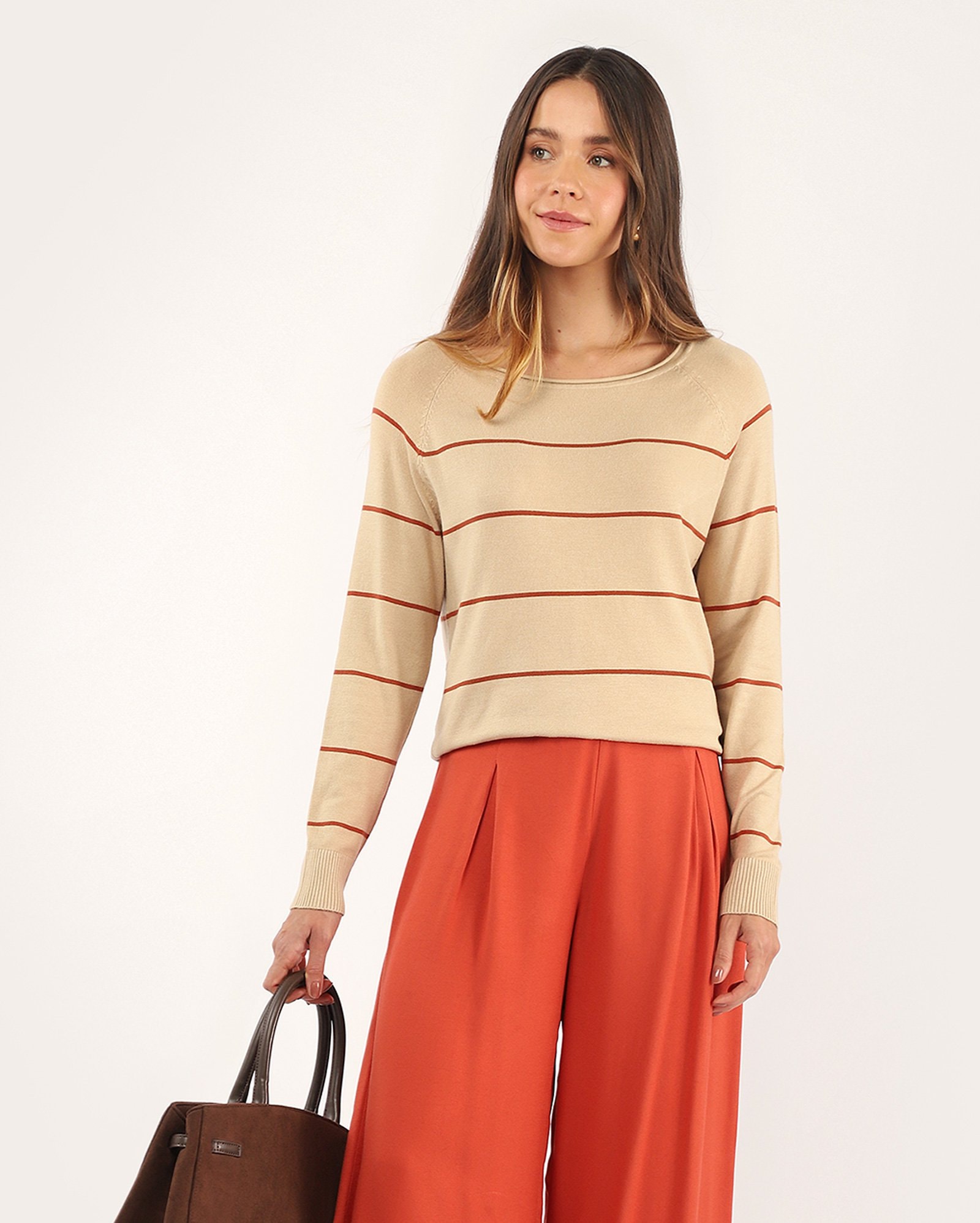 Blusa feminina de tricot listrada - bege