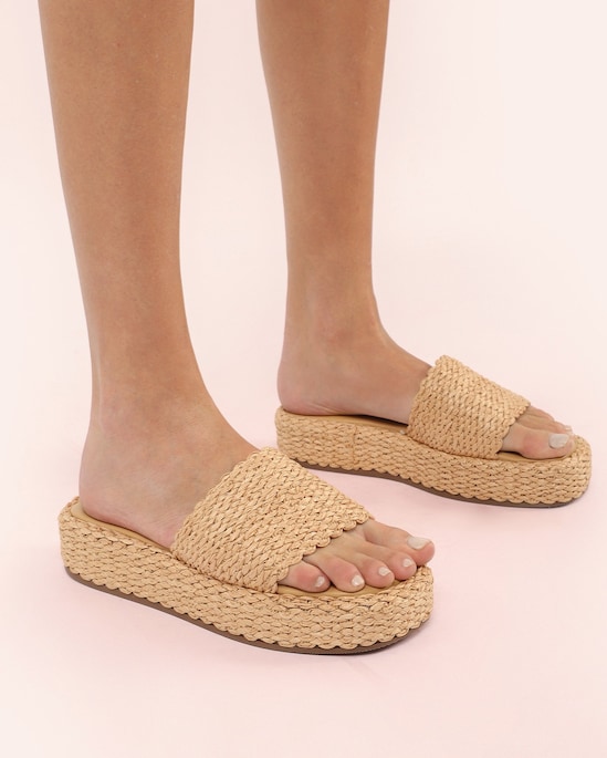 Sandália feminina flatform Triya