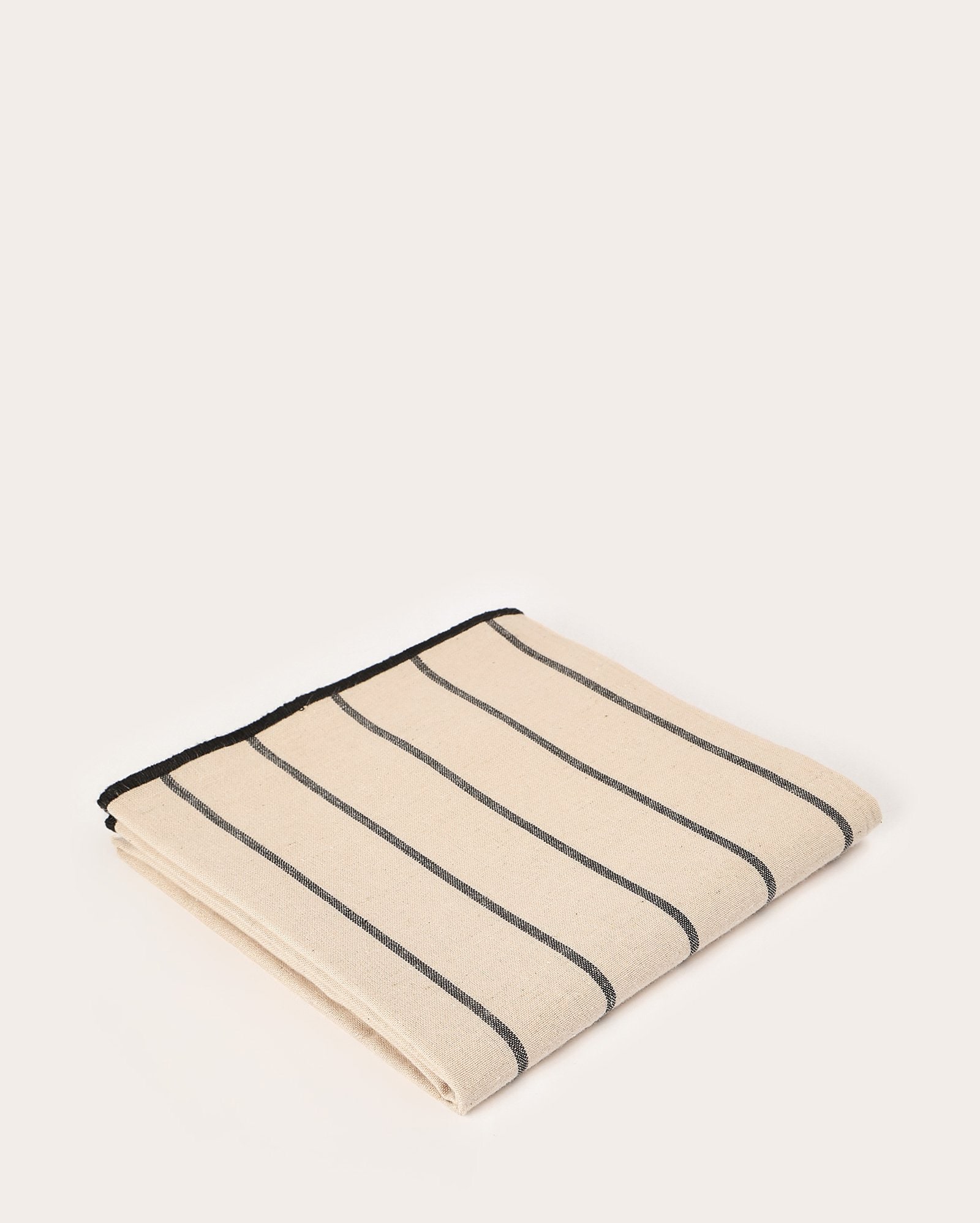 Toalha de mesa Nuri - 78 X 78 CM Bege Claro | Casa Riachuelo