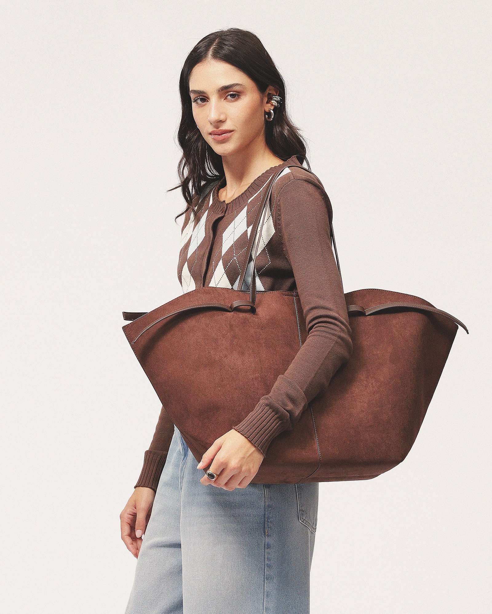 Bolsa feminina G shopper em camurça - Marrom